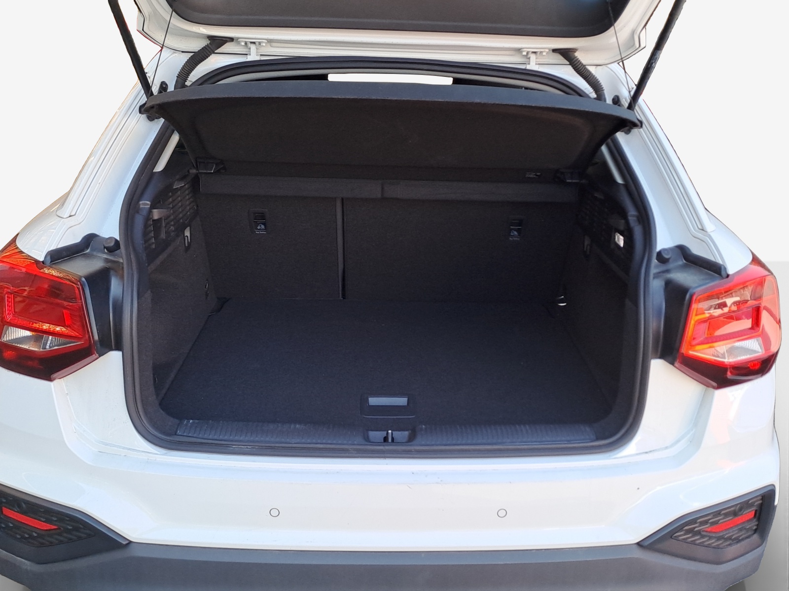 AUDI Q2 35 TFSI S-tronic-image-12