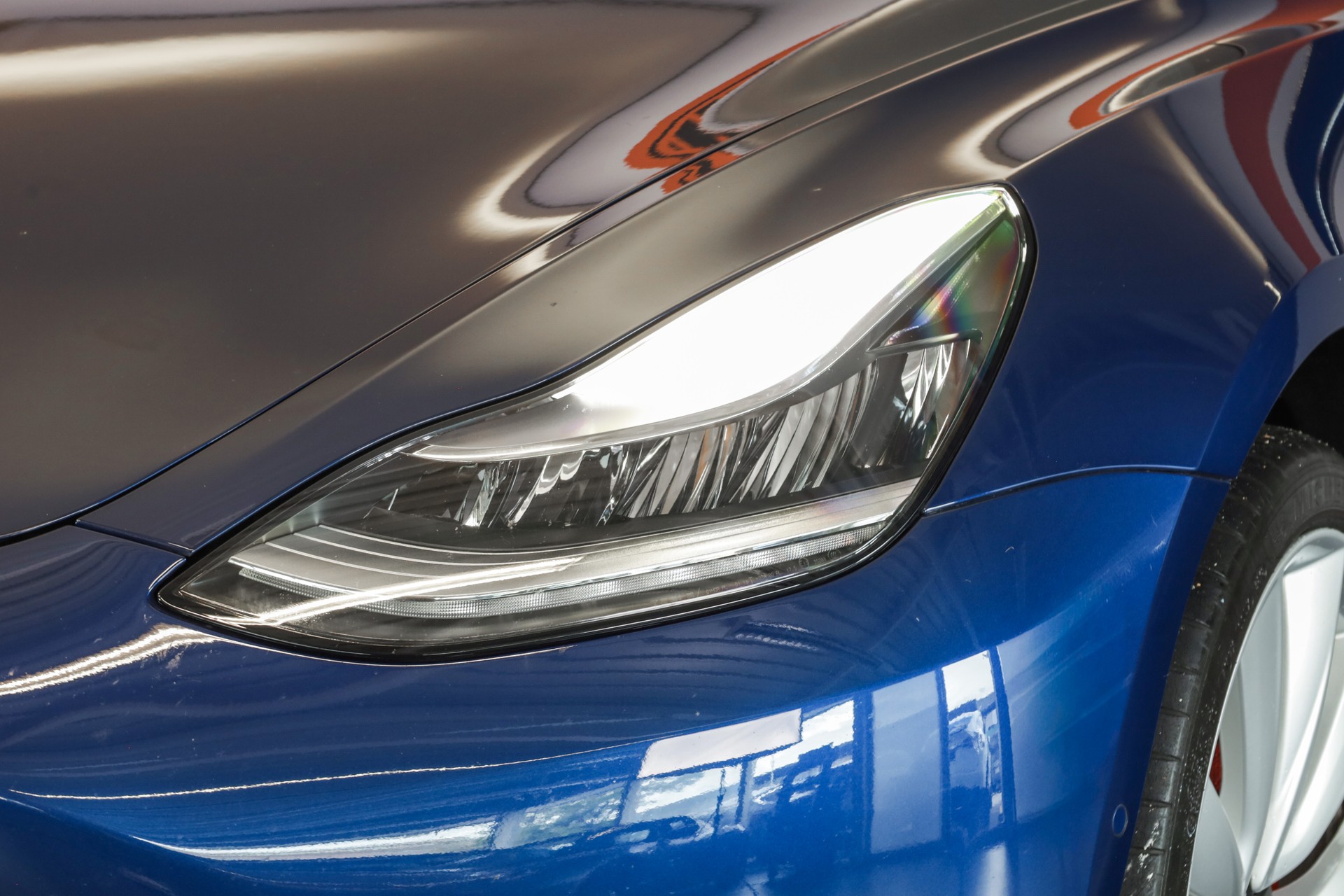 TESLA Model 3 Long Range Dual Motor AWD-image-18