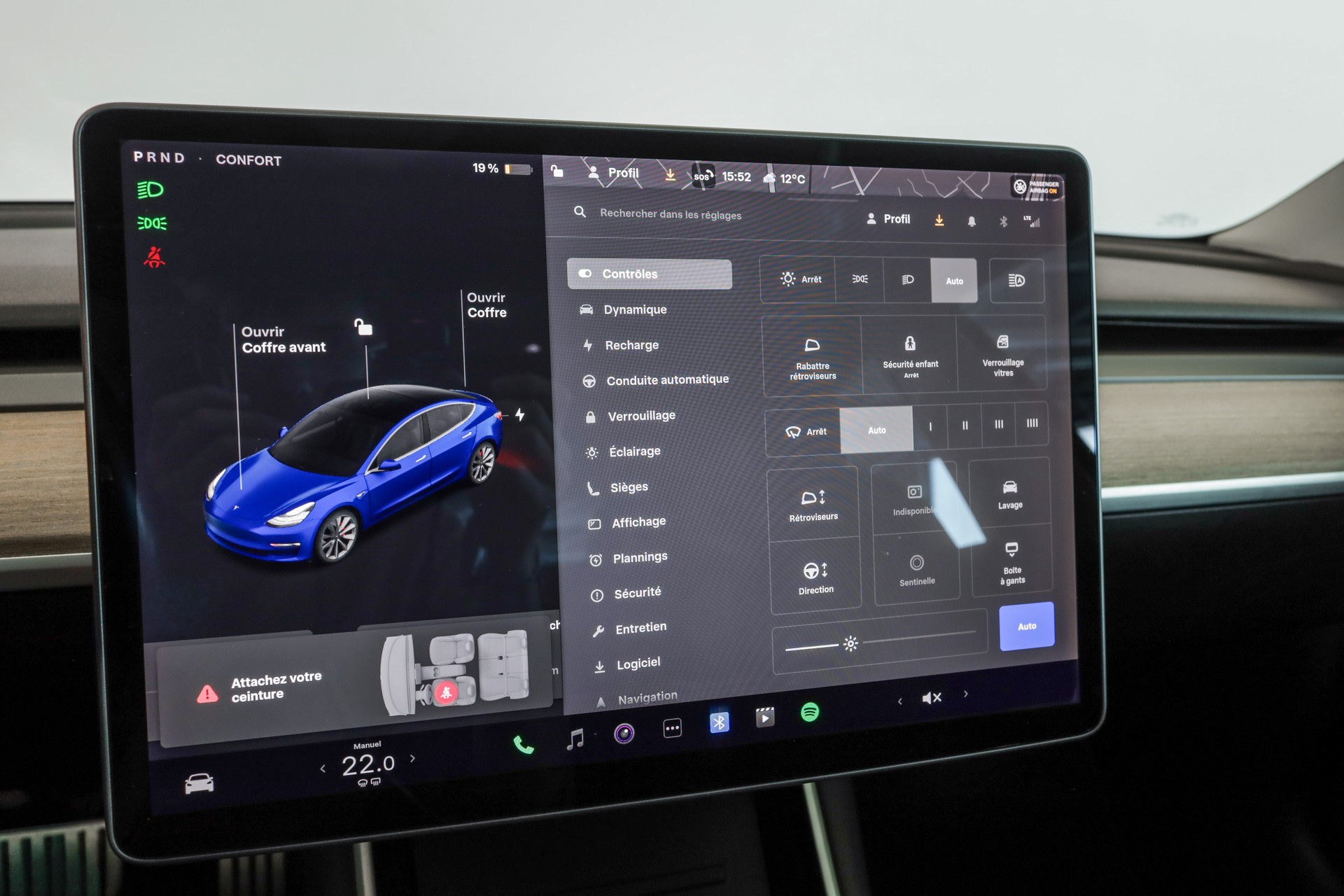 TESLA Model 3 Long Range Dual Motor AWD-image-14