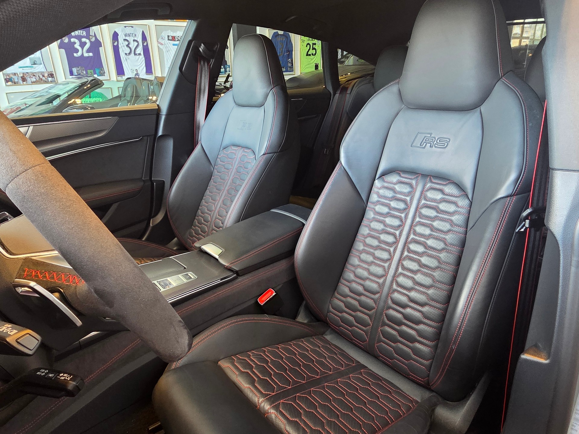 AUDI RS7 Sportback MHEV-image-10