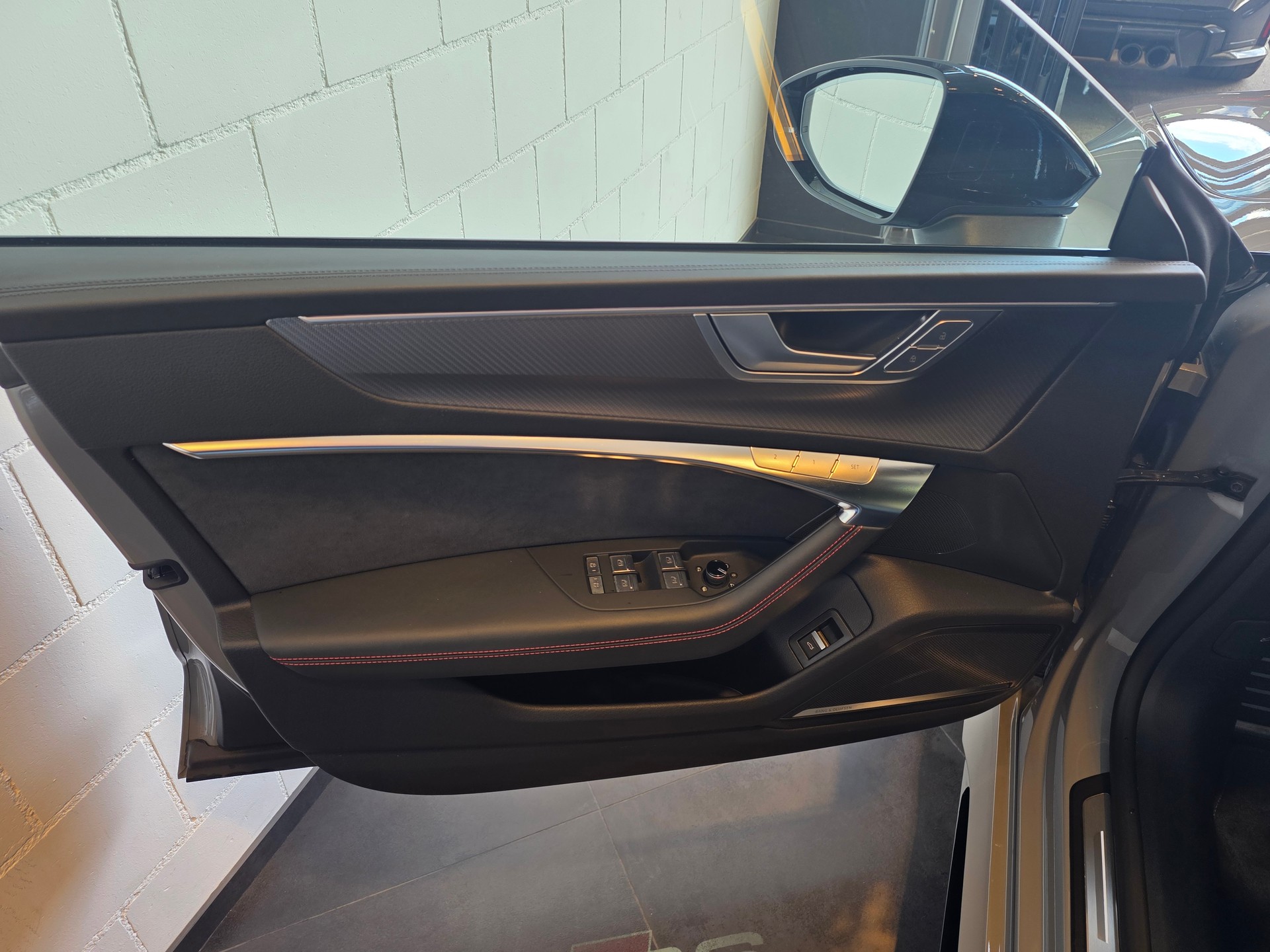 AUDI RS7 Sportback MHEV-image-7