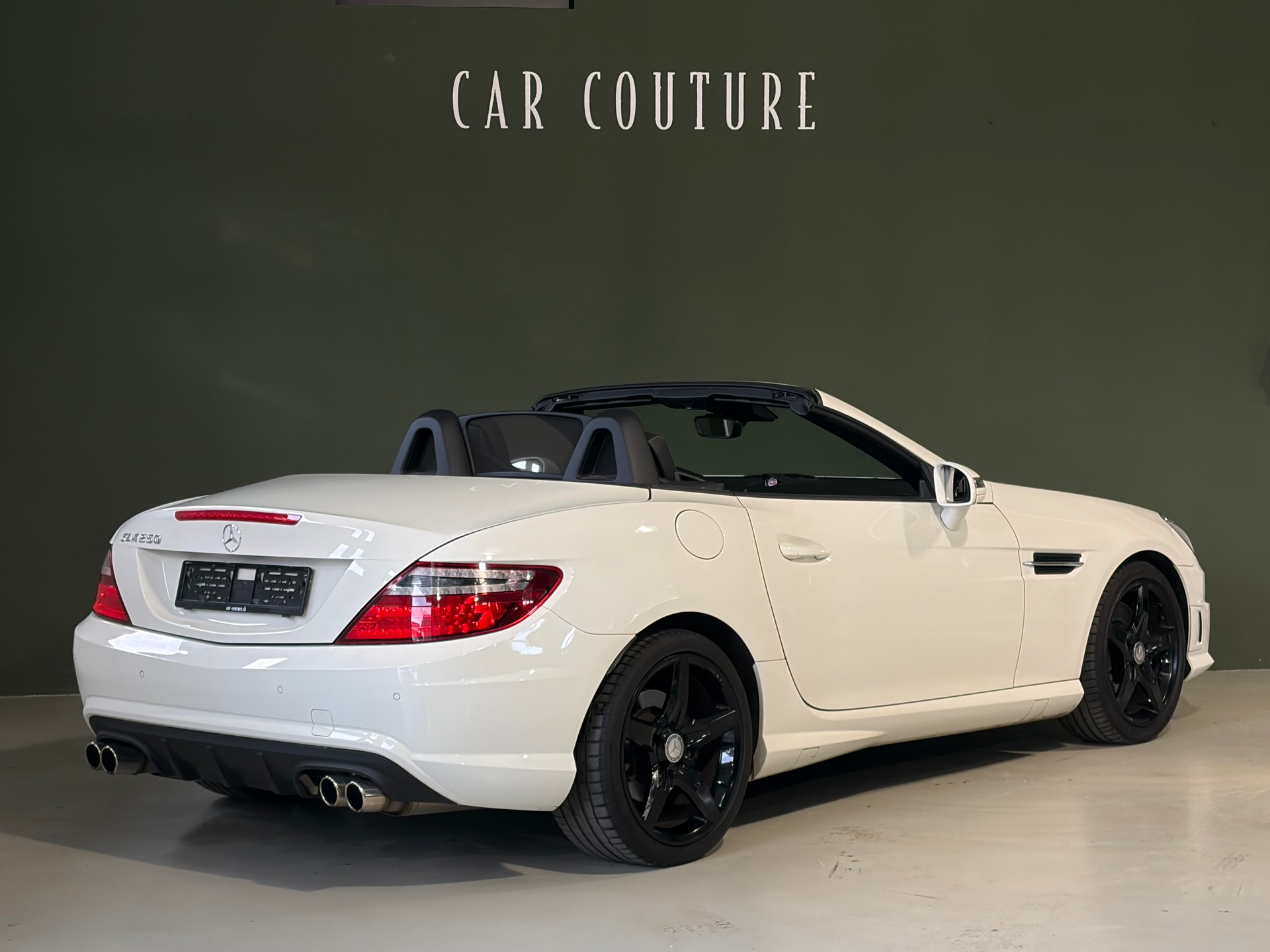 MERCEDES-BENZ SLK 250 7G-Tronic*AMG-Line*Ch-Fahrzeug*Kopfraumheizung*-image-7