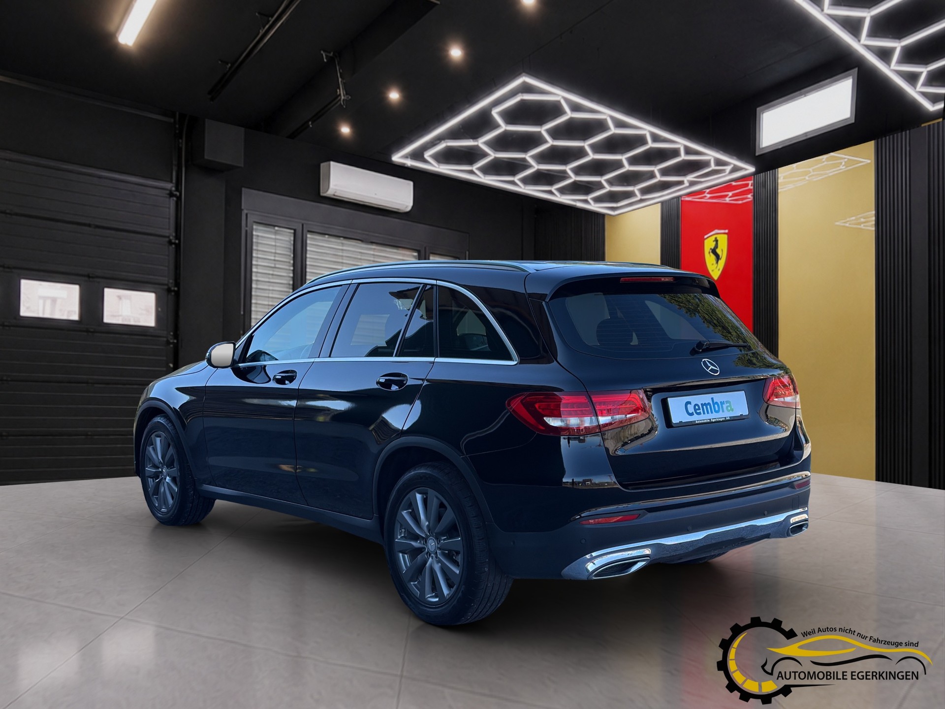 MERCEDES-BENZ GLC 220 d 4Matic 9G-Tronic-image-6