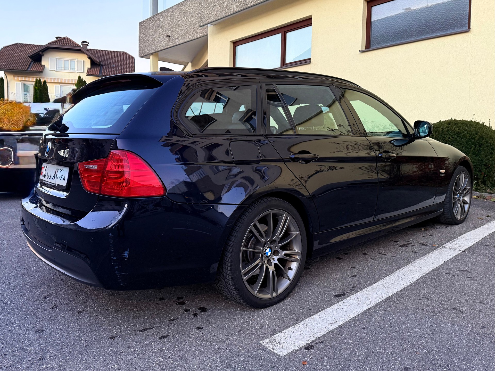 BMW xdrive T-image-1