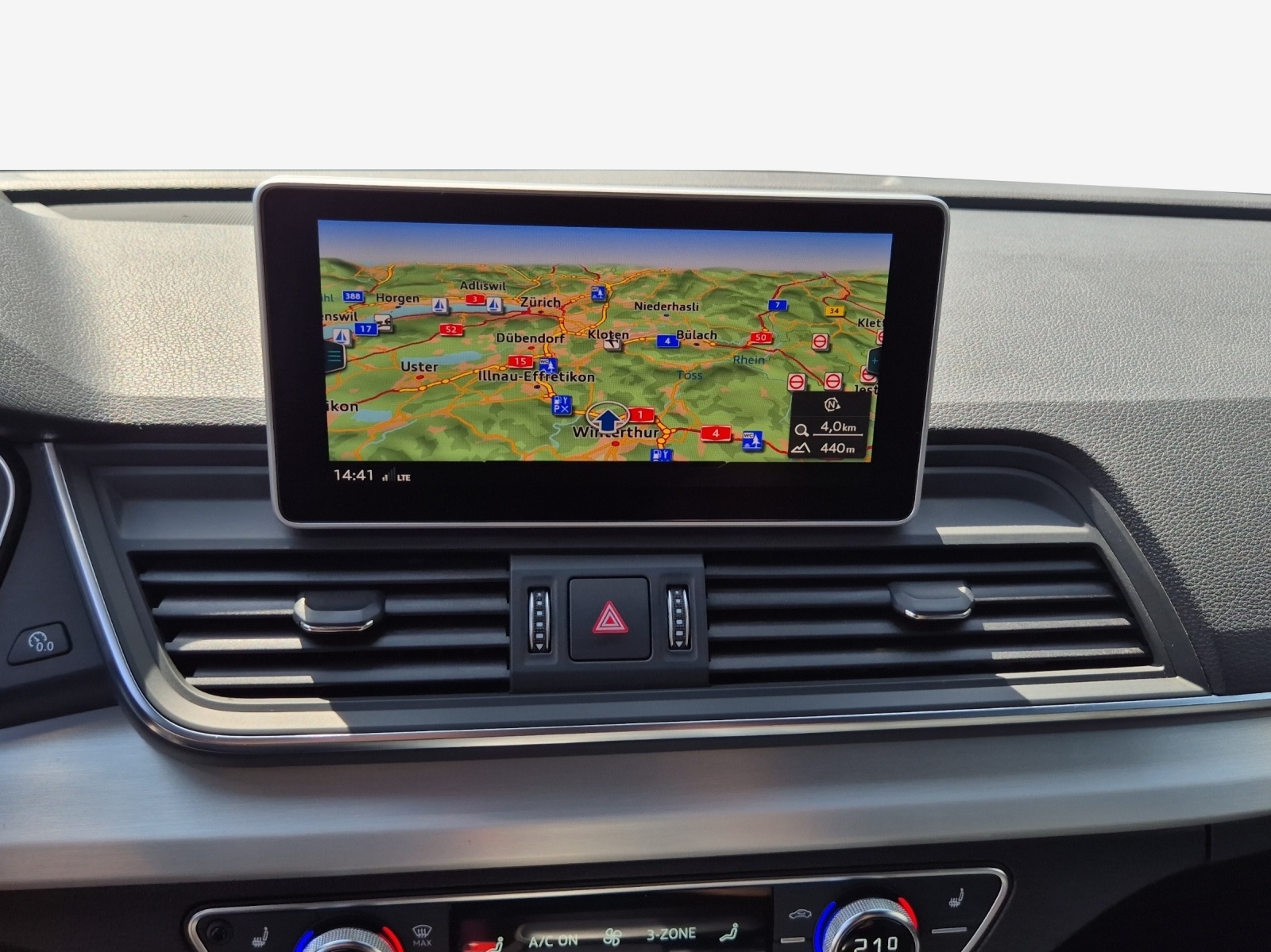 AUDI Q5 40 TDI sport quattro S-tronic-image-10