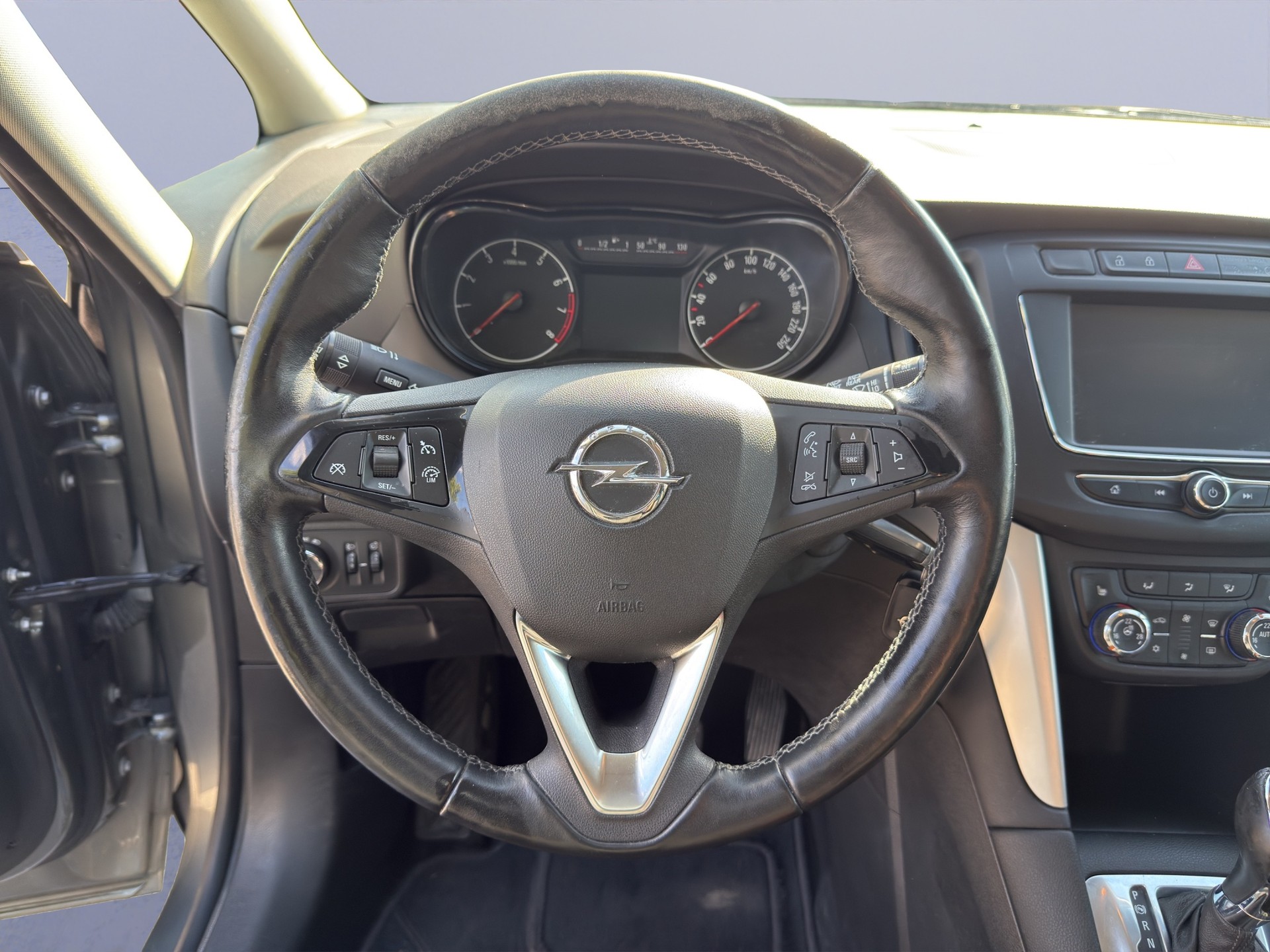 OPEL Zafira 1.4i 16V Turbo Enjoy Automatic-image-12
