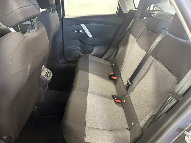 CITROEN C4 1.2 PureTech Swiss Edition-image-3
