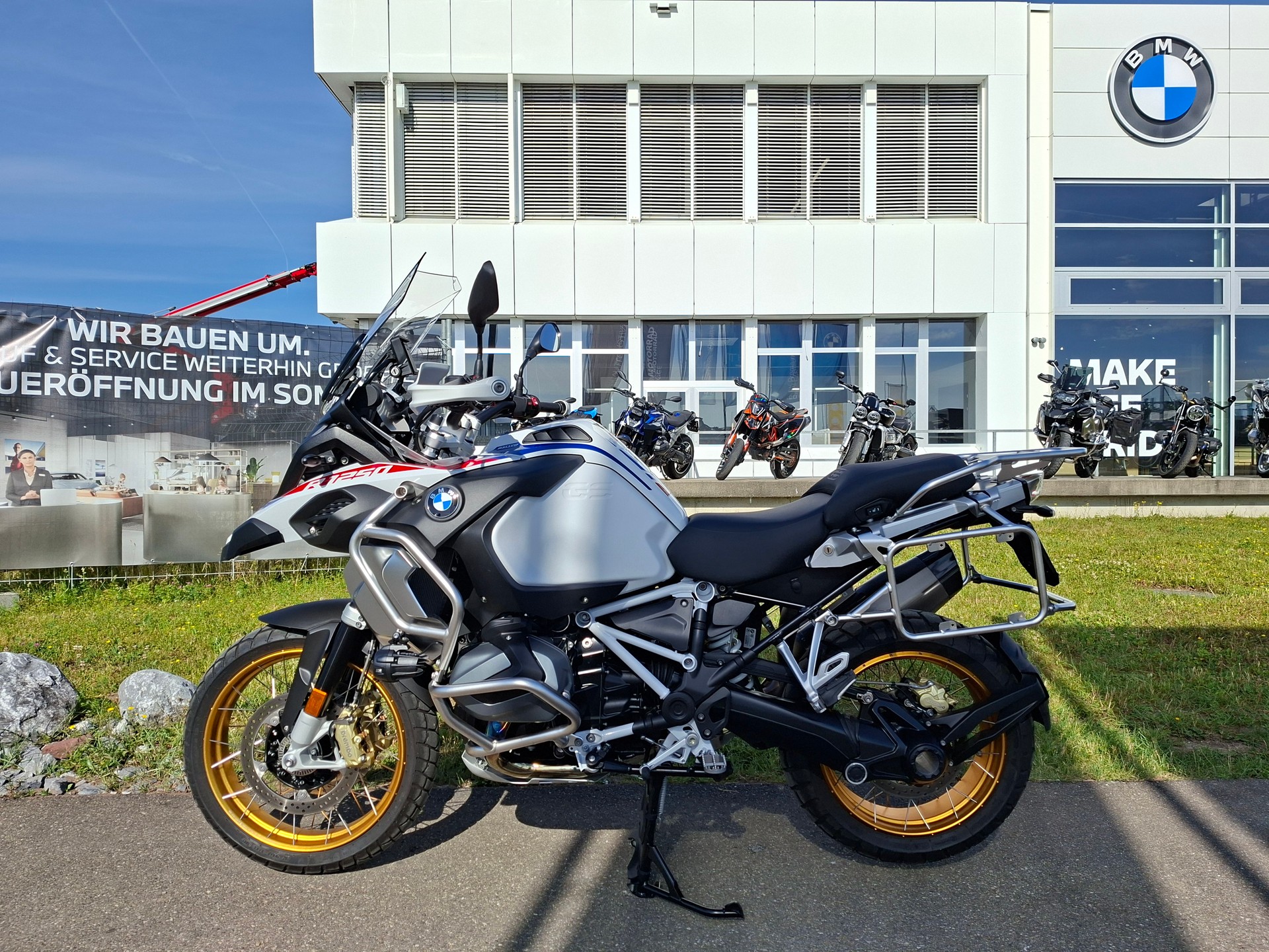 BMW R 1250 GS Adventure-image-1