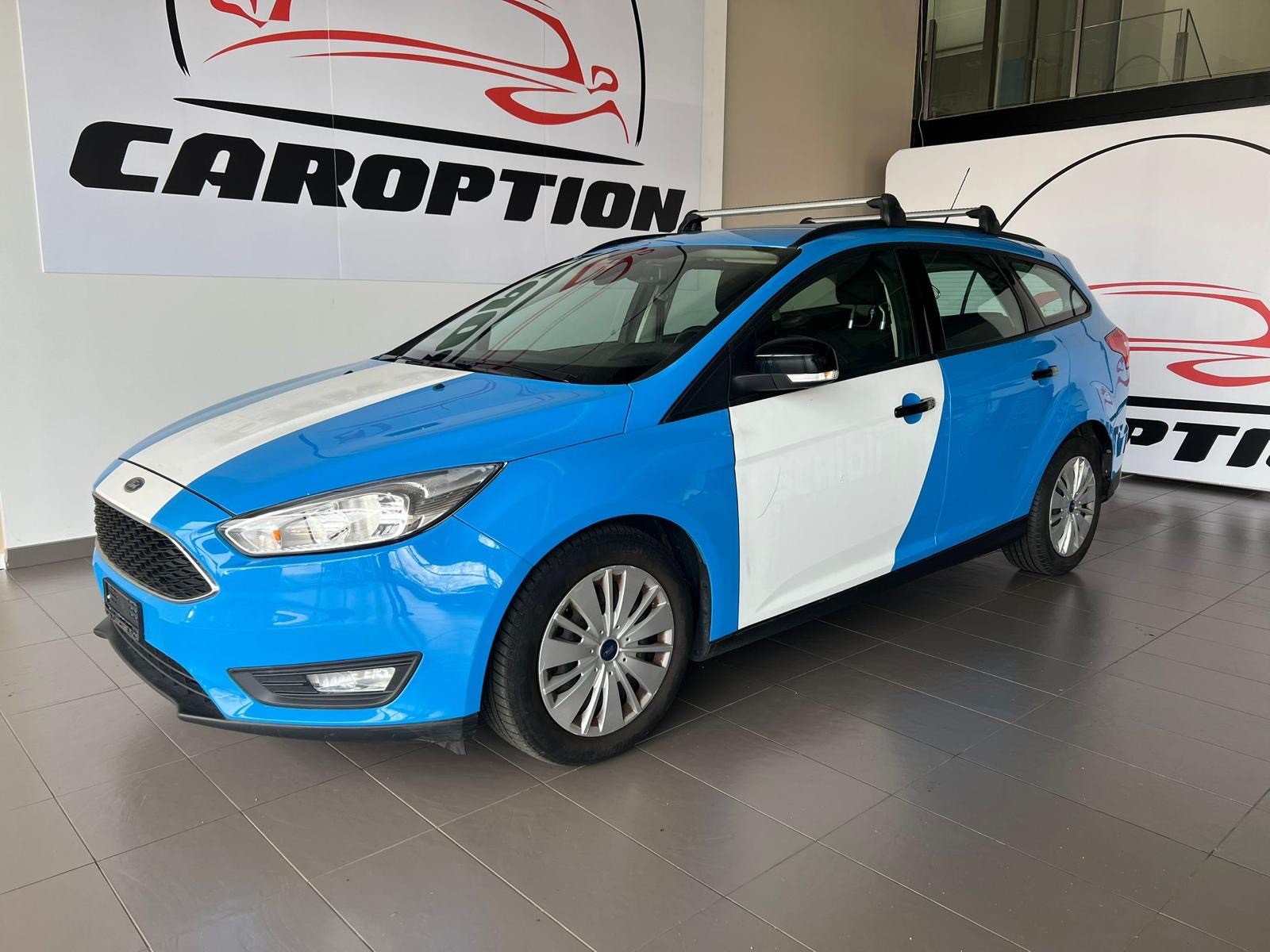 FORD Focus 1.0 SCTi Trend-image-0