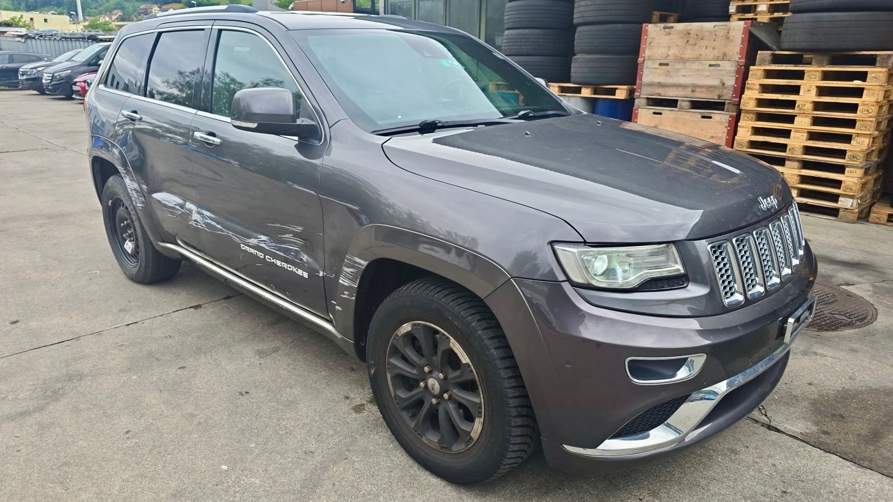 JEEP Grand Cherokee 3.0 CRD Summit Automatic-image-1