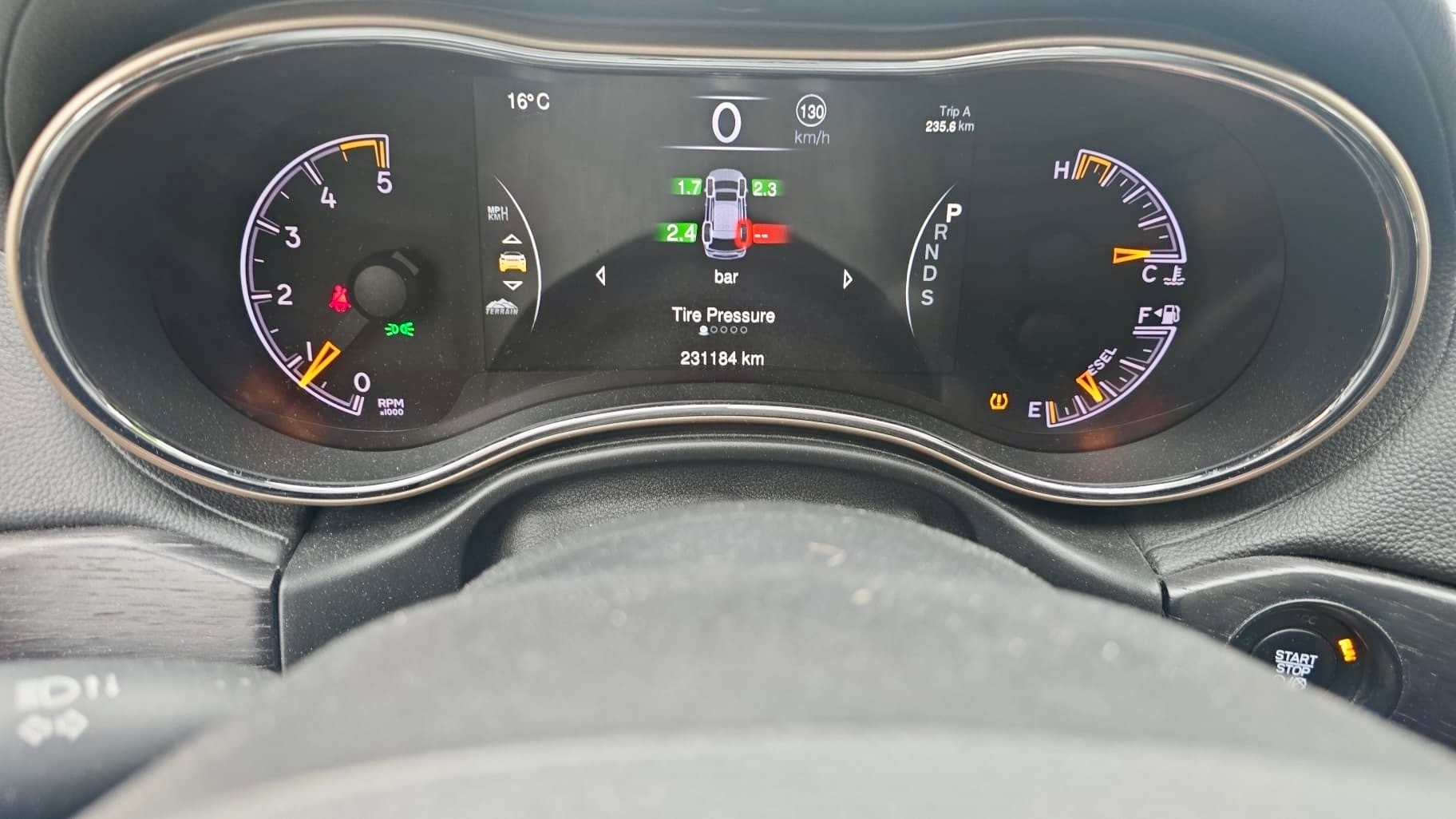 JEEP Grand Cherokee 3.0 CRD Summit Automatic-image-13