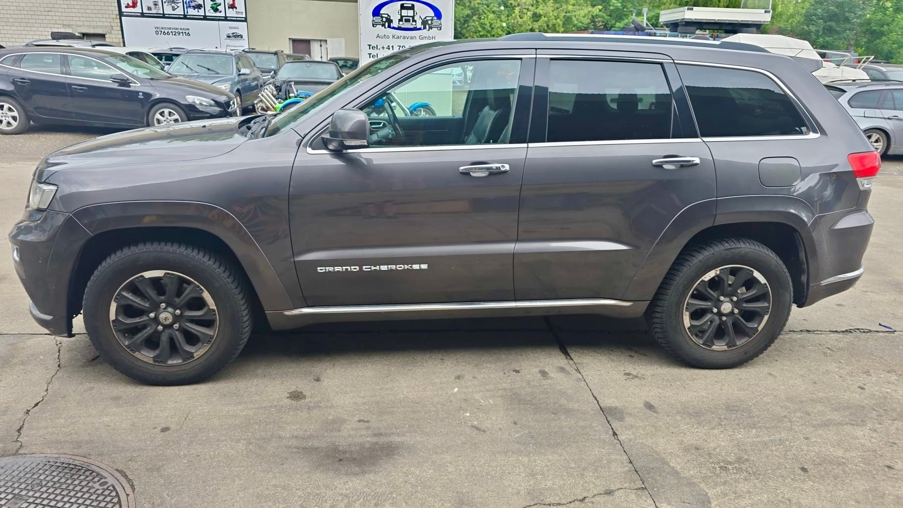 JEEP Grand Cherokee 3.0 CRD Summit Automatic-image-2