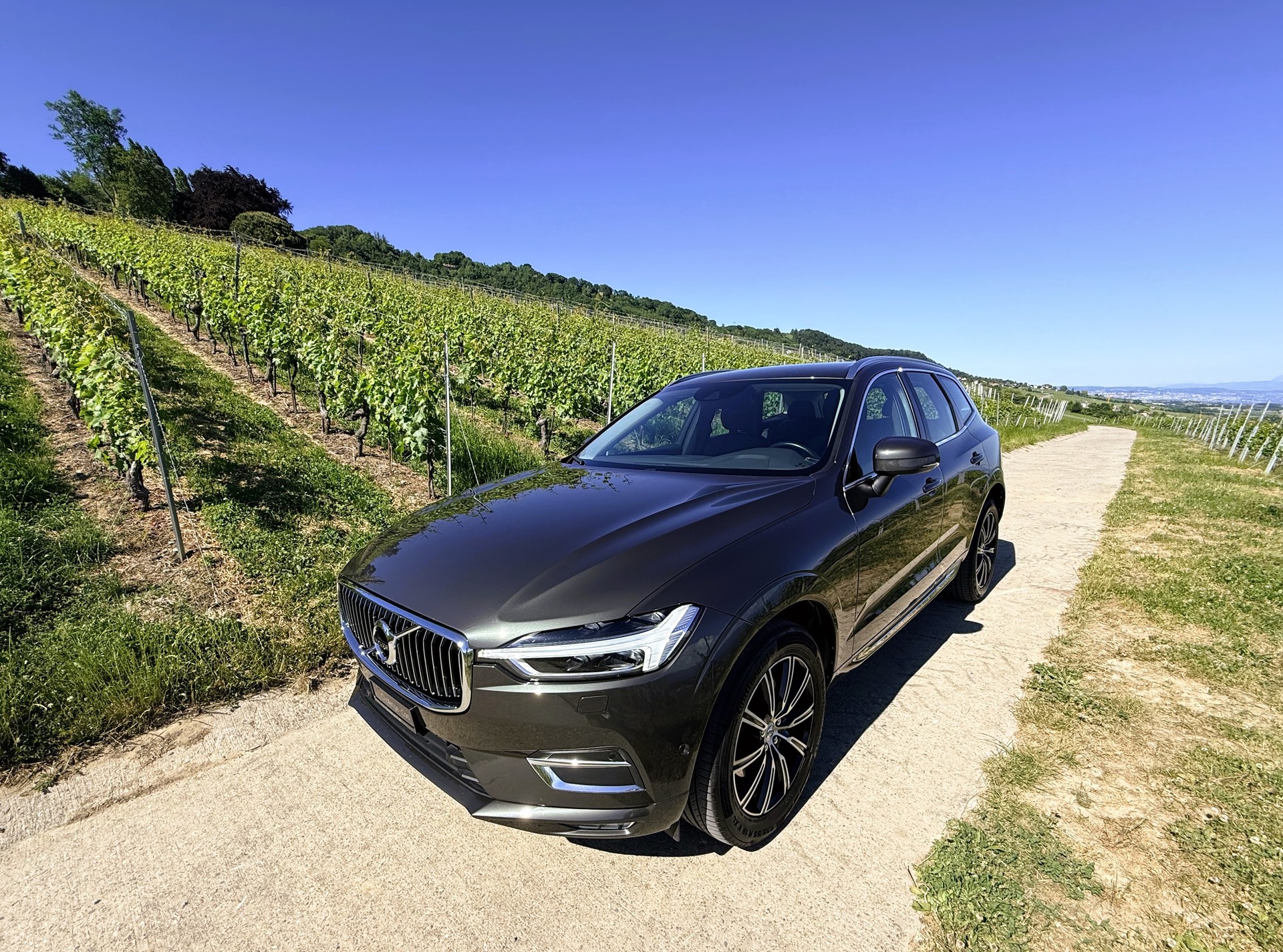 VOLVO XC60 D5 AWD Inscription Geartronic-image-0