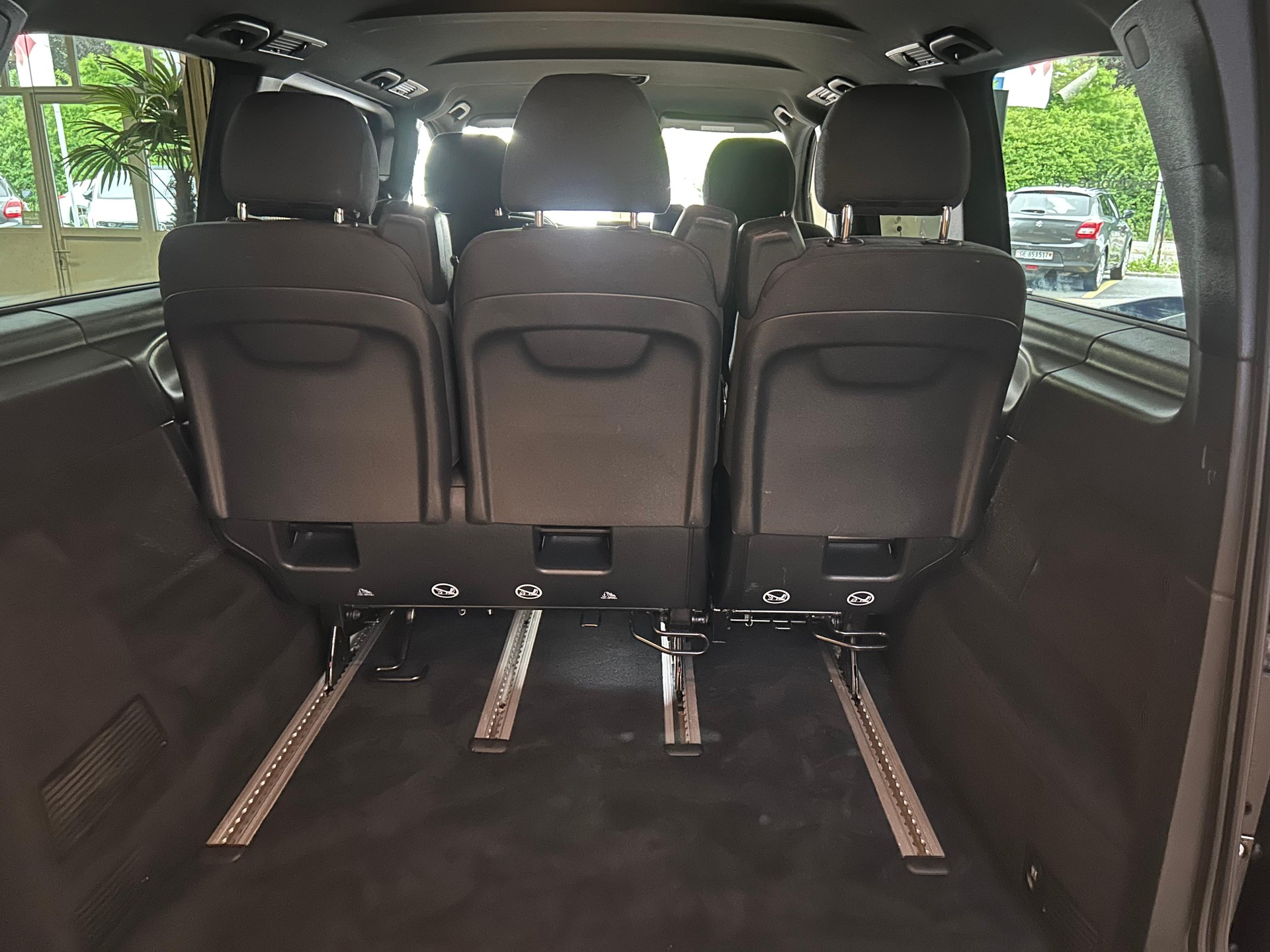MERCEDES-BENZ V 250 d BlueTec lang 4matic Van 7 PLACES/7PLATZ-image-21