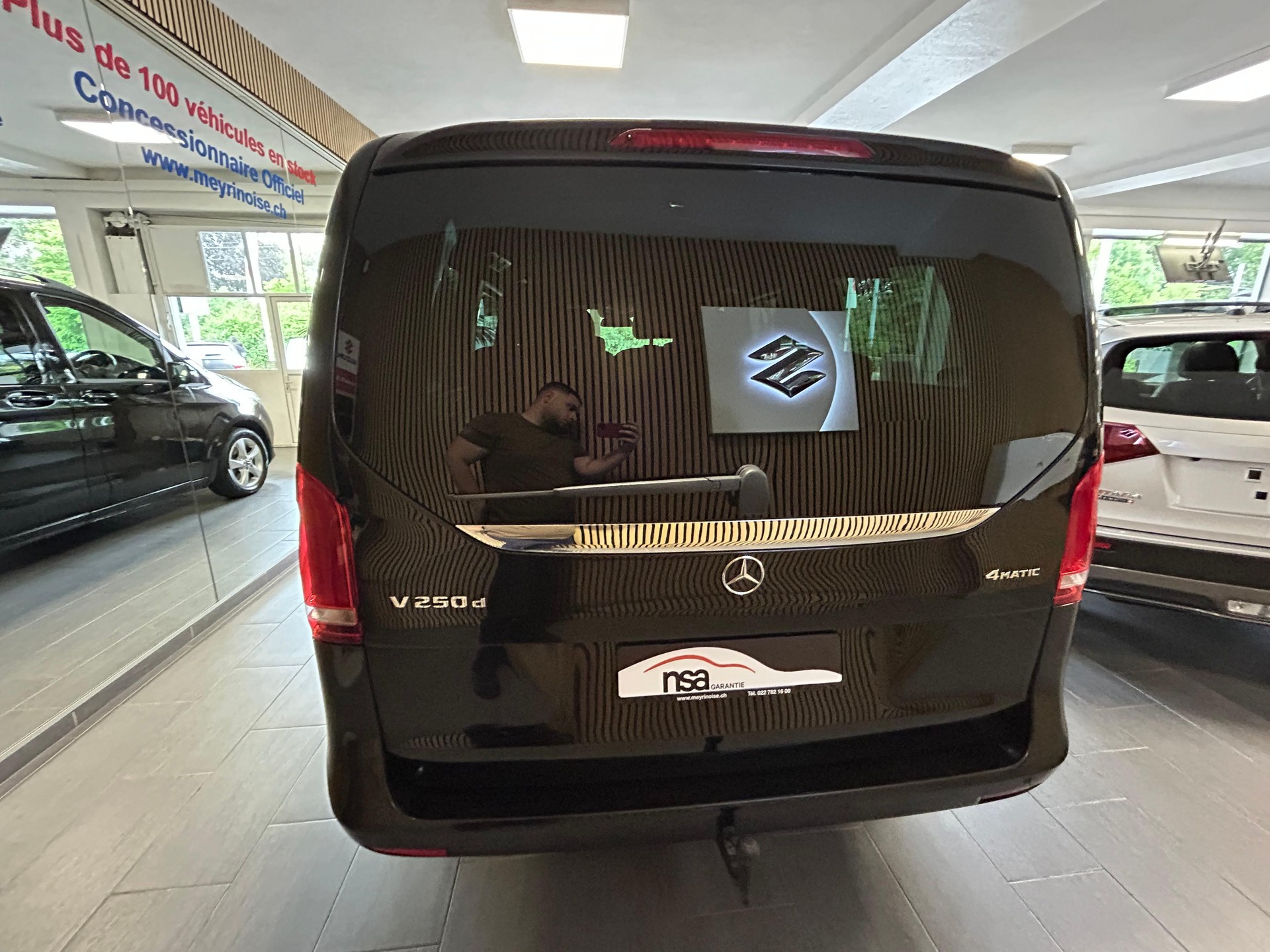 MERCEDES-BENZ V 250 d BlueTec lang 4matic Van 7 PLACES/7PLATZ-image-5