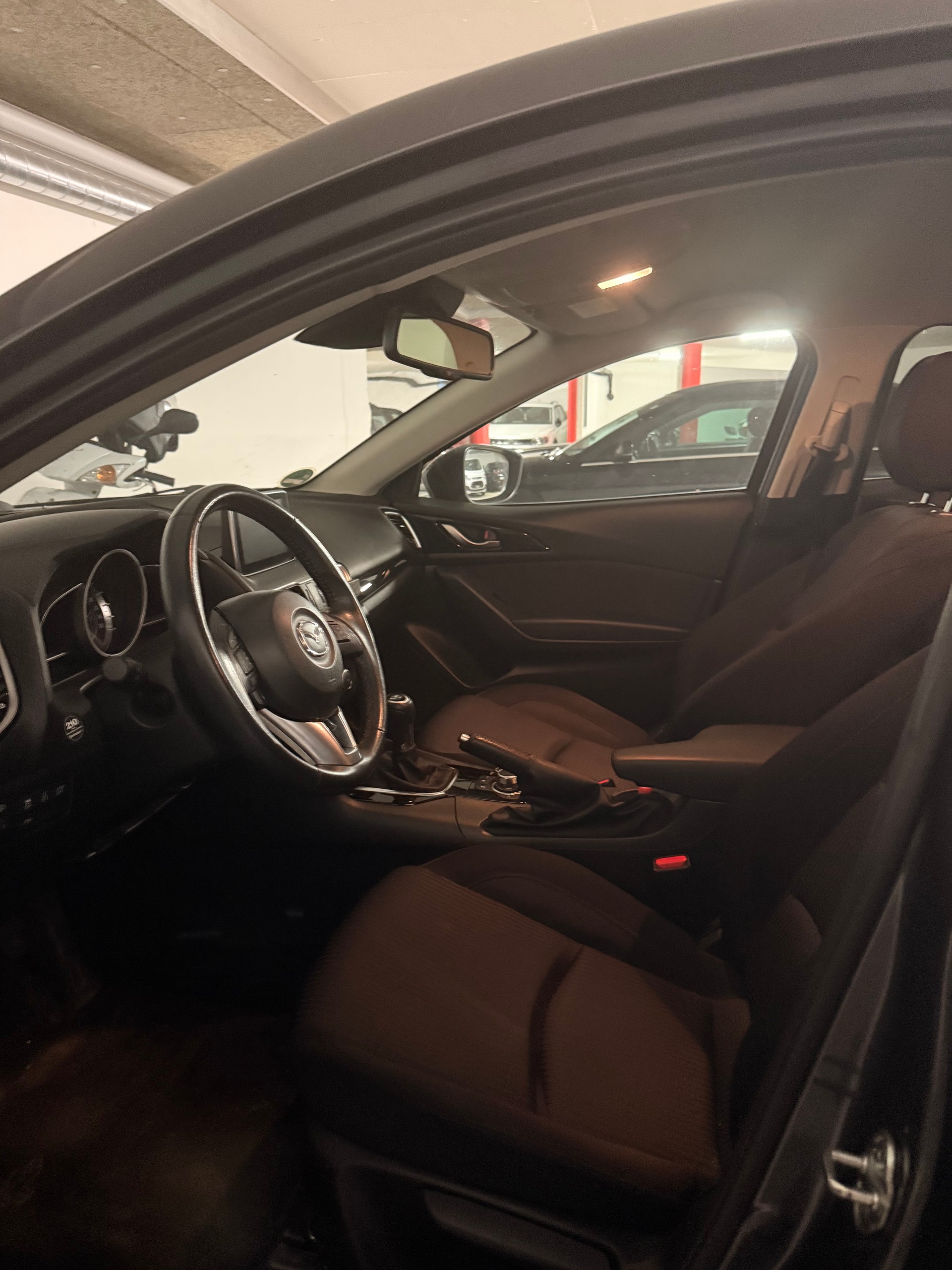 MAZDA SKYACTIV-D 105-image-5