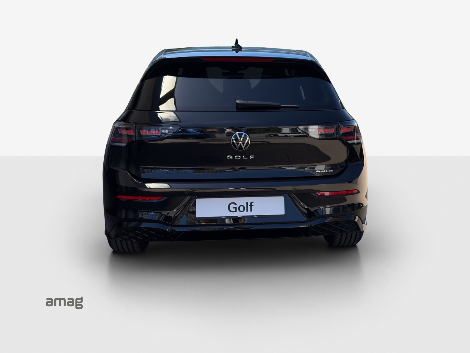 VW Golf 2.0 TSI R-Line DSG 4 Motion-showroom-element-3