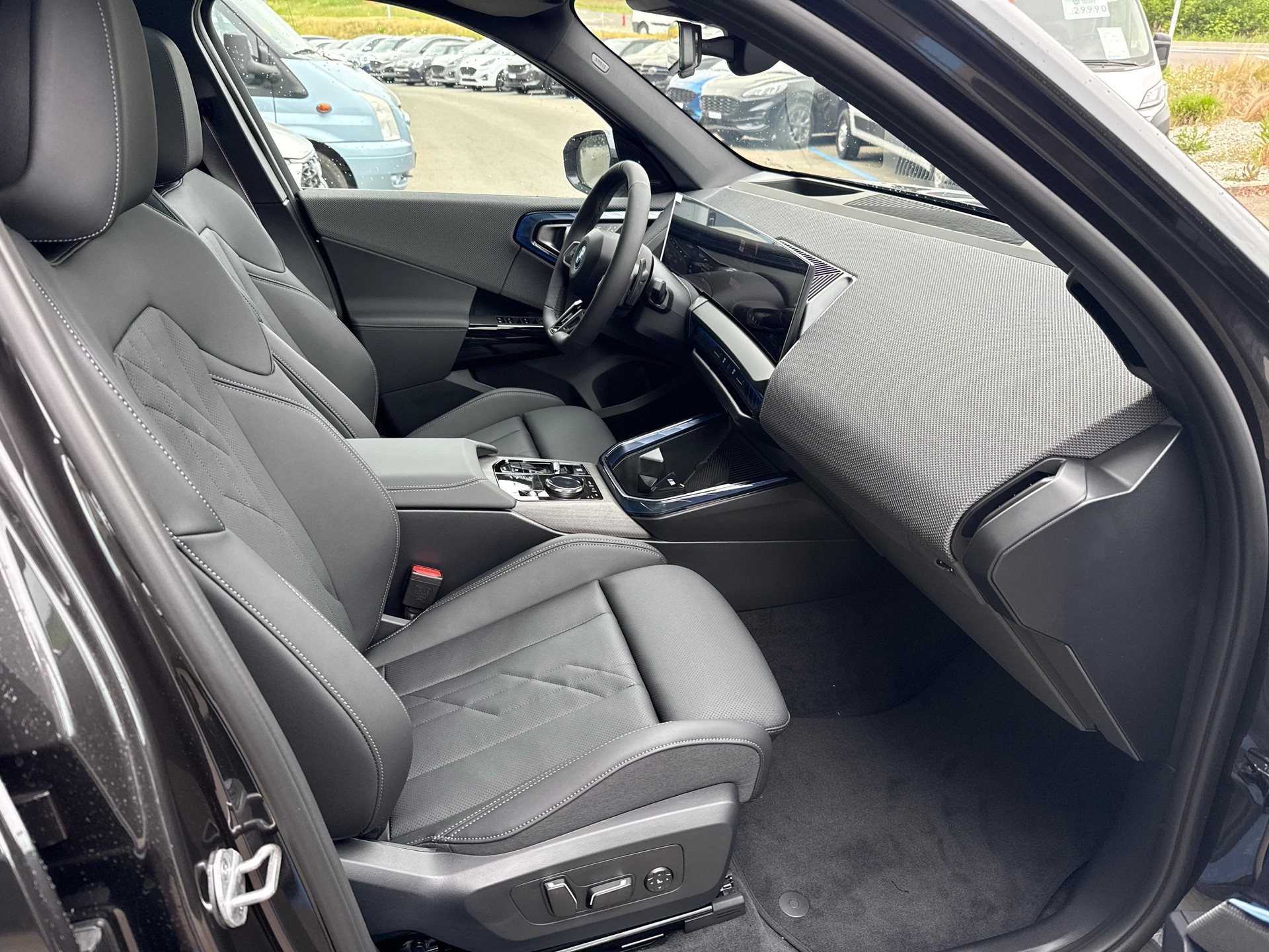 BMW X3 30e xDrive-image-10