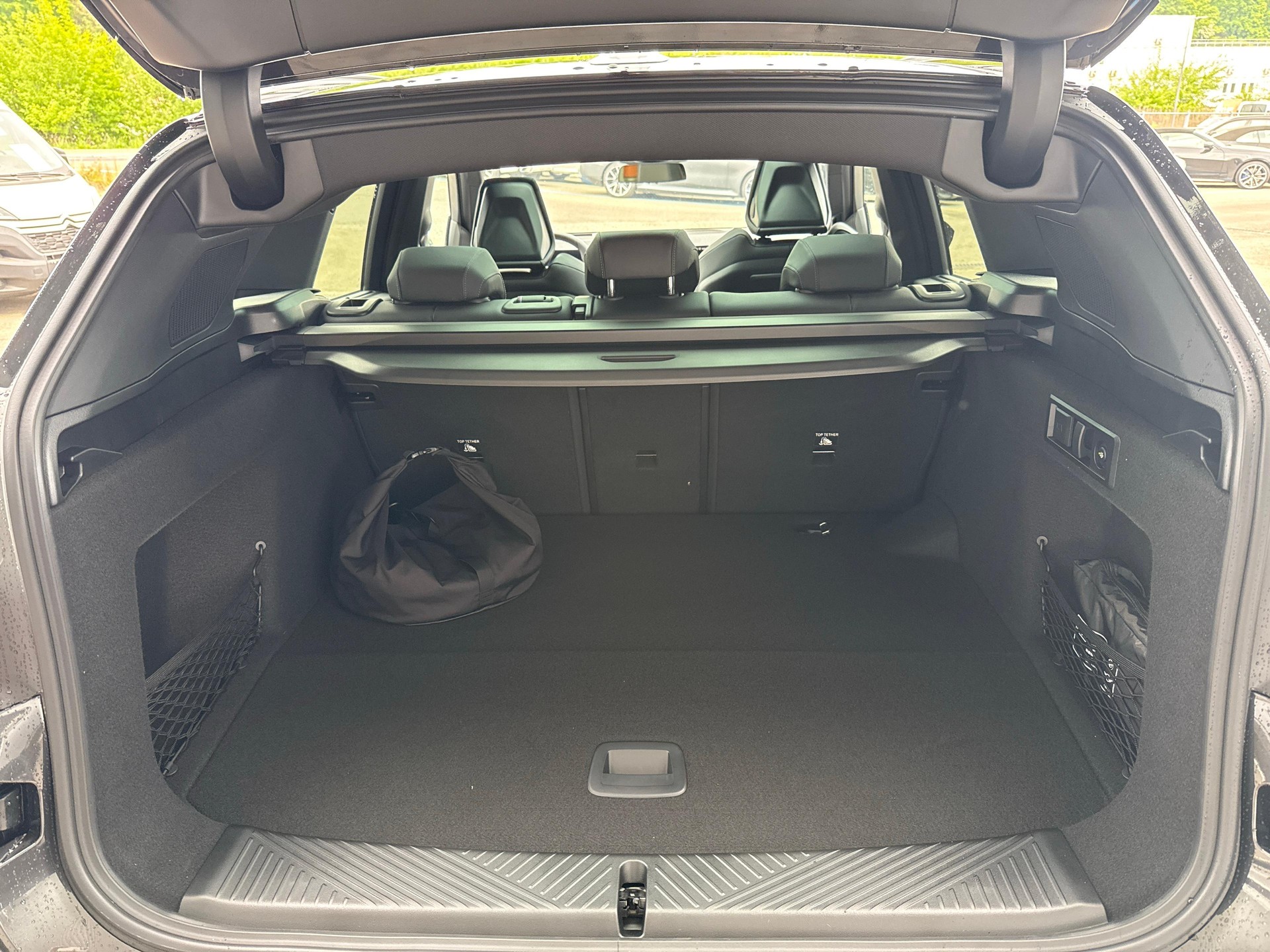 BMW X3 30e xDrive-image-12