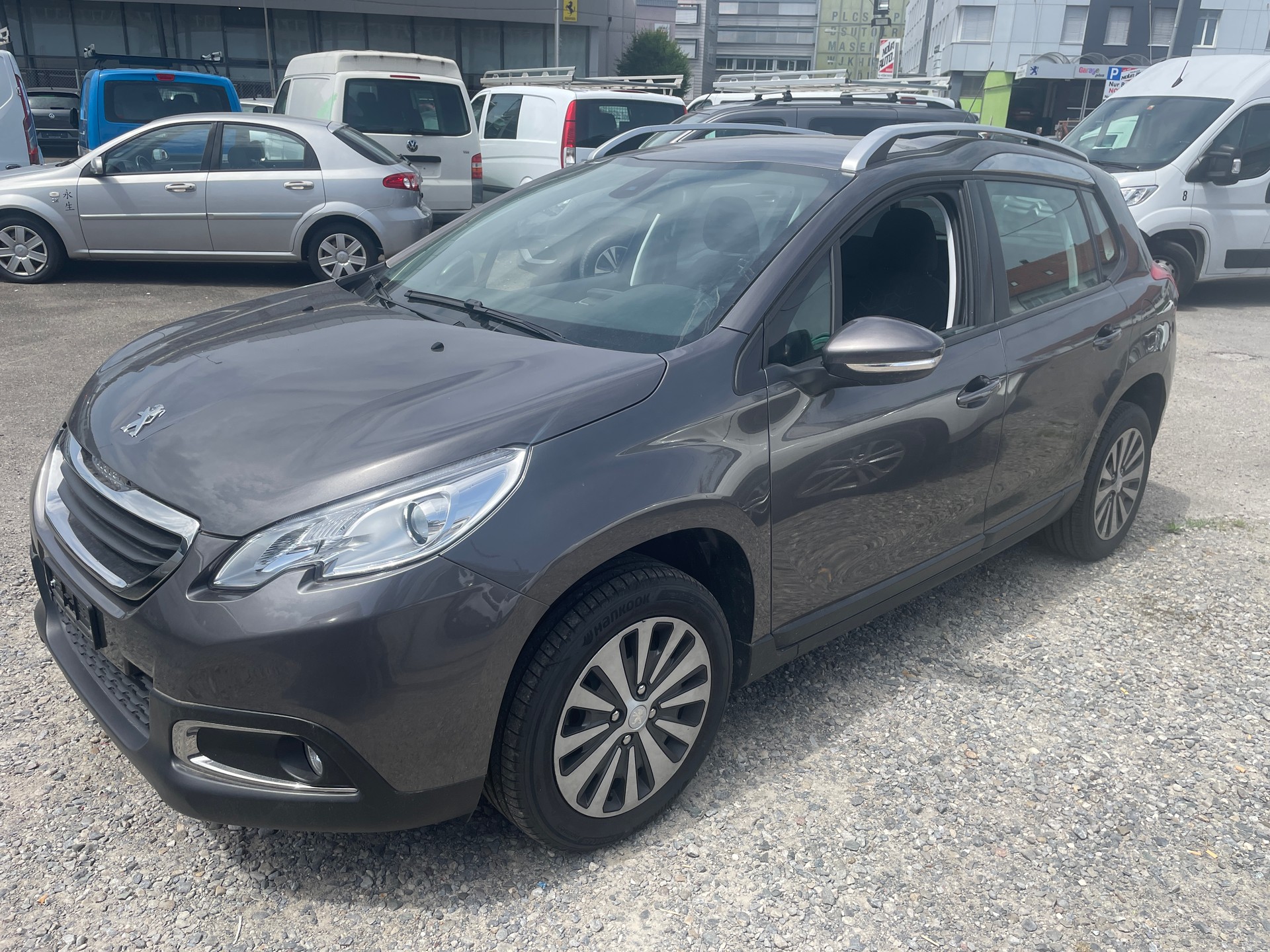PEUGEOT 2008 1.6 e-HDi Style EGS6-image-1
