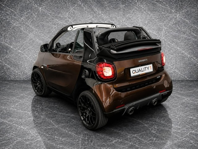 SMART fortwo Brabus Cabrio twinmatic-image-11