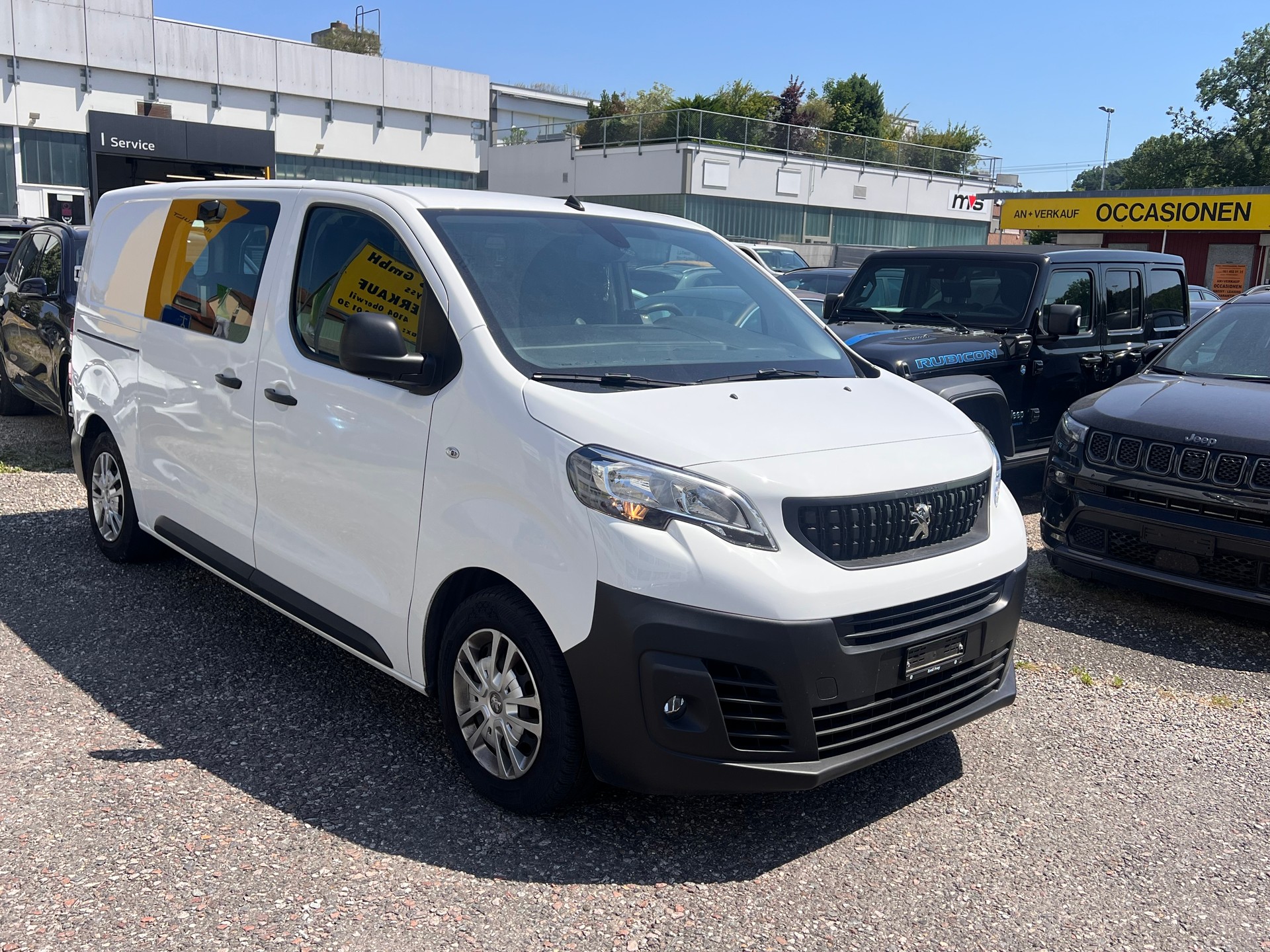 PEUGEOT Expert 1.5 BlueHDi 120 S&S Premium Standard-image-1