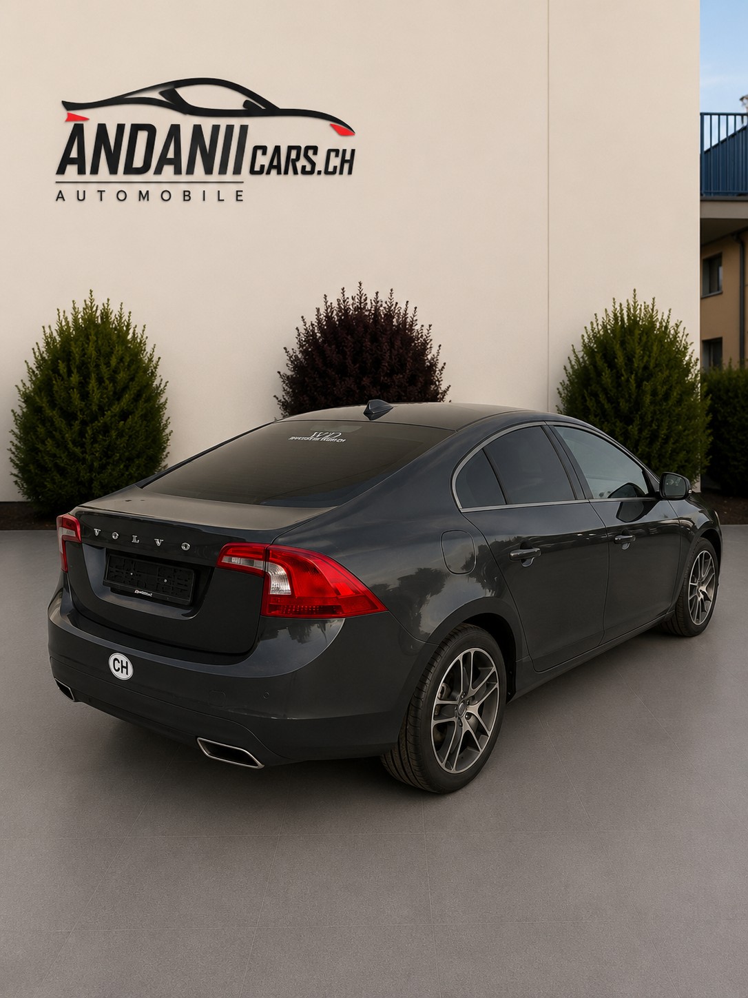 VOLVO S60-image-1