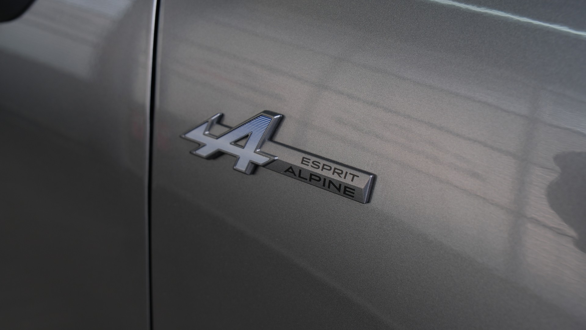 RENAULT Clio 1.8 E-Tech Esprit Alpine full hybrid " Vollausstattung "-image-22
