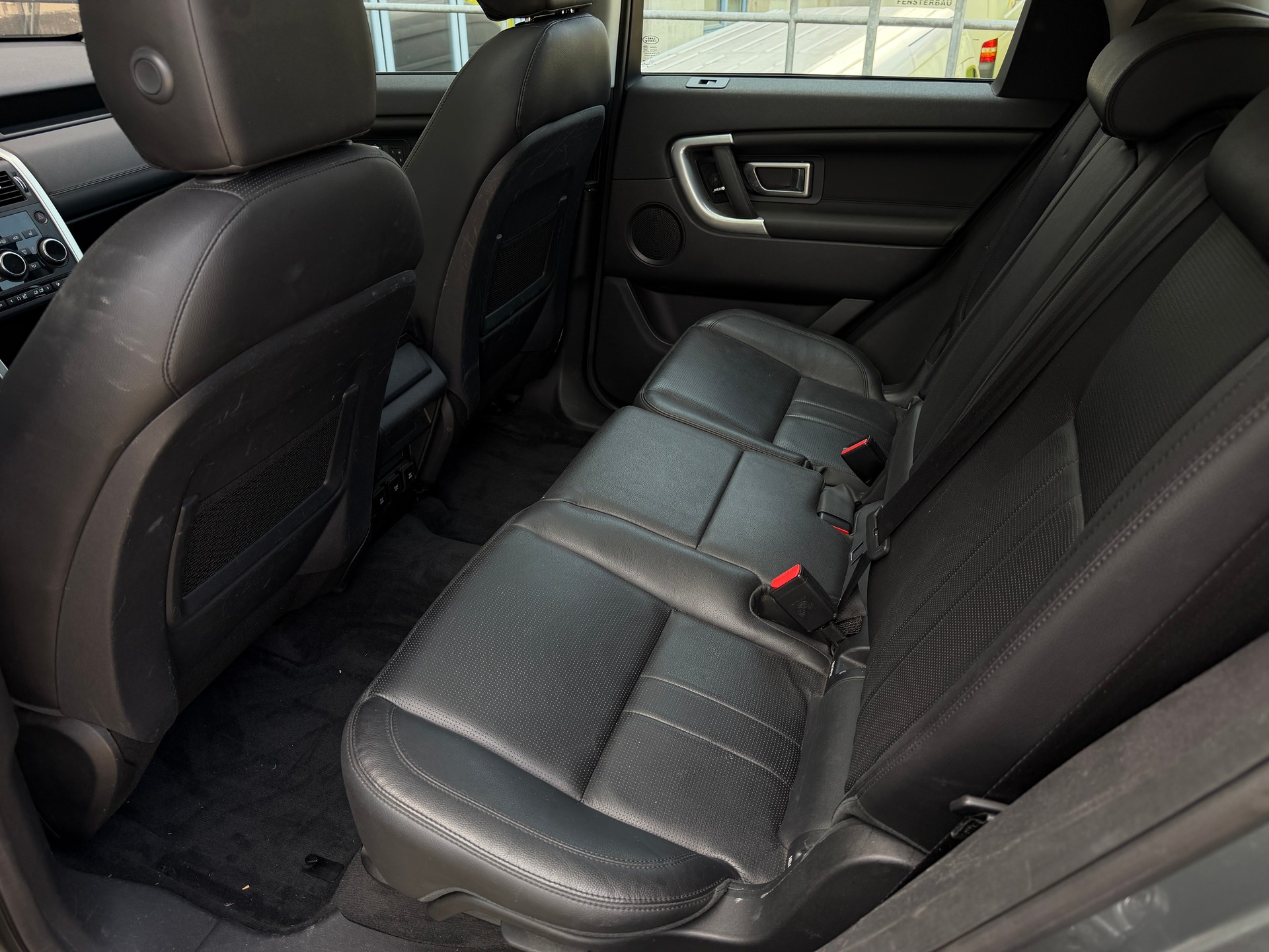 LAND ROVER Discovery Sport 2.0 Si4 HSE-image-10