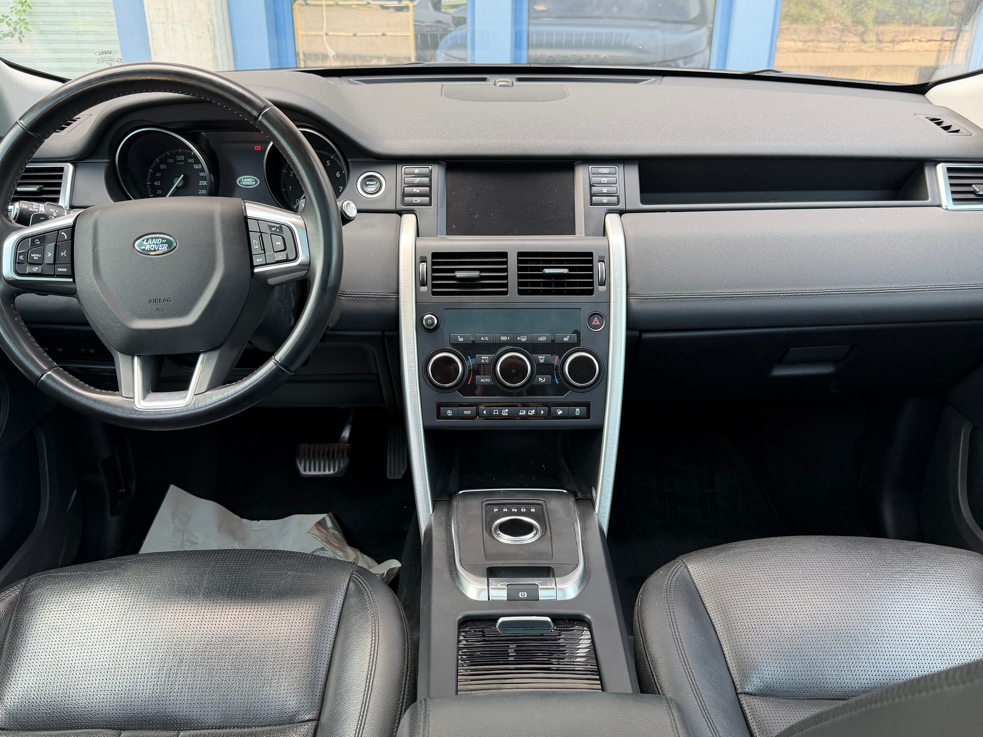 LAND ROVER Discovery Sport 2.0 Si4 HSE-image-8