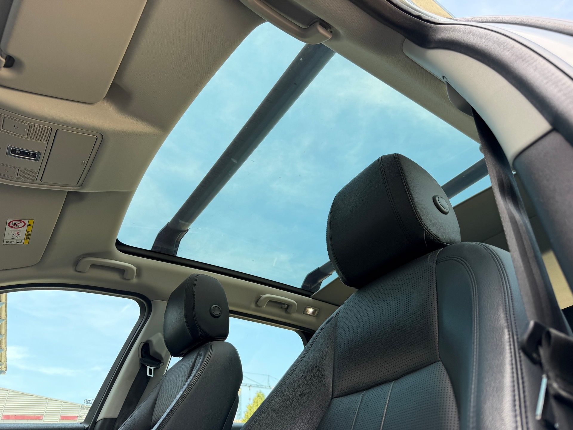 LAND ROVER Discovery Sport 2.0 Si4 HSE-image-7