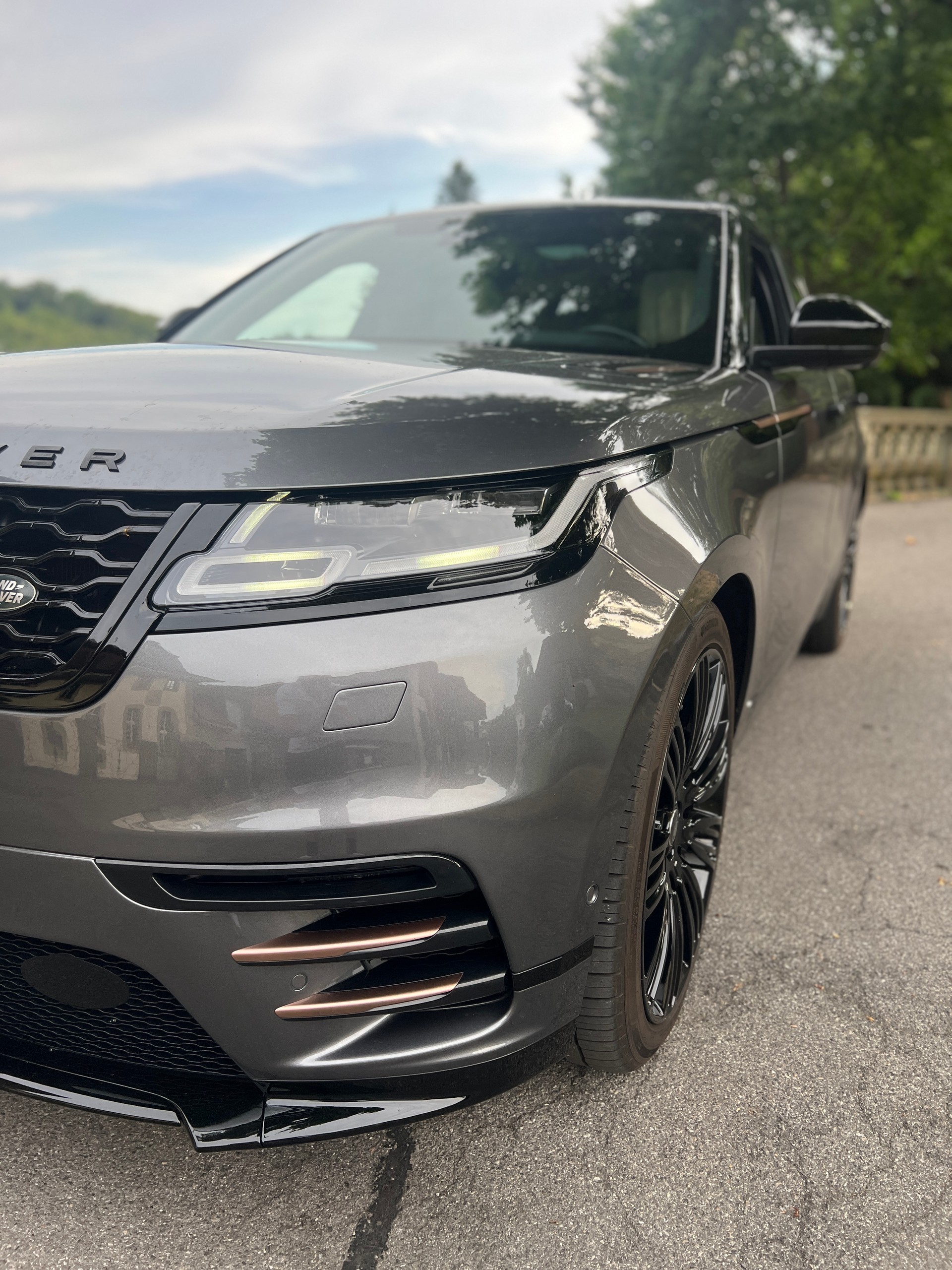 LAND ROVER Range Rover Velar D 300 First Edition Automatic-image-13