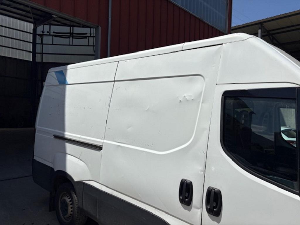 IVECO 35 S 14 A8 SV-image-6