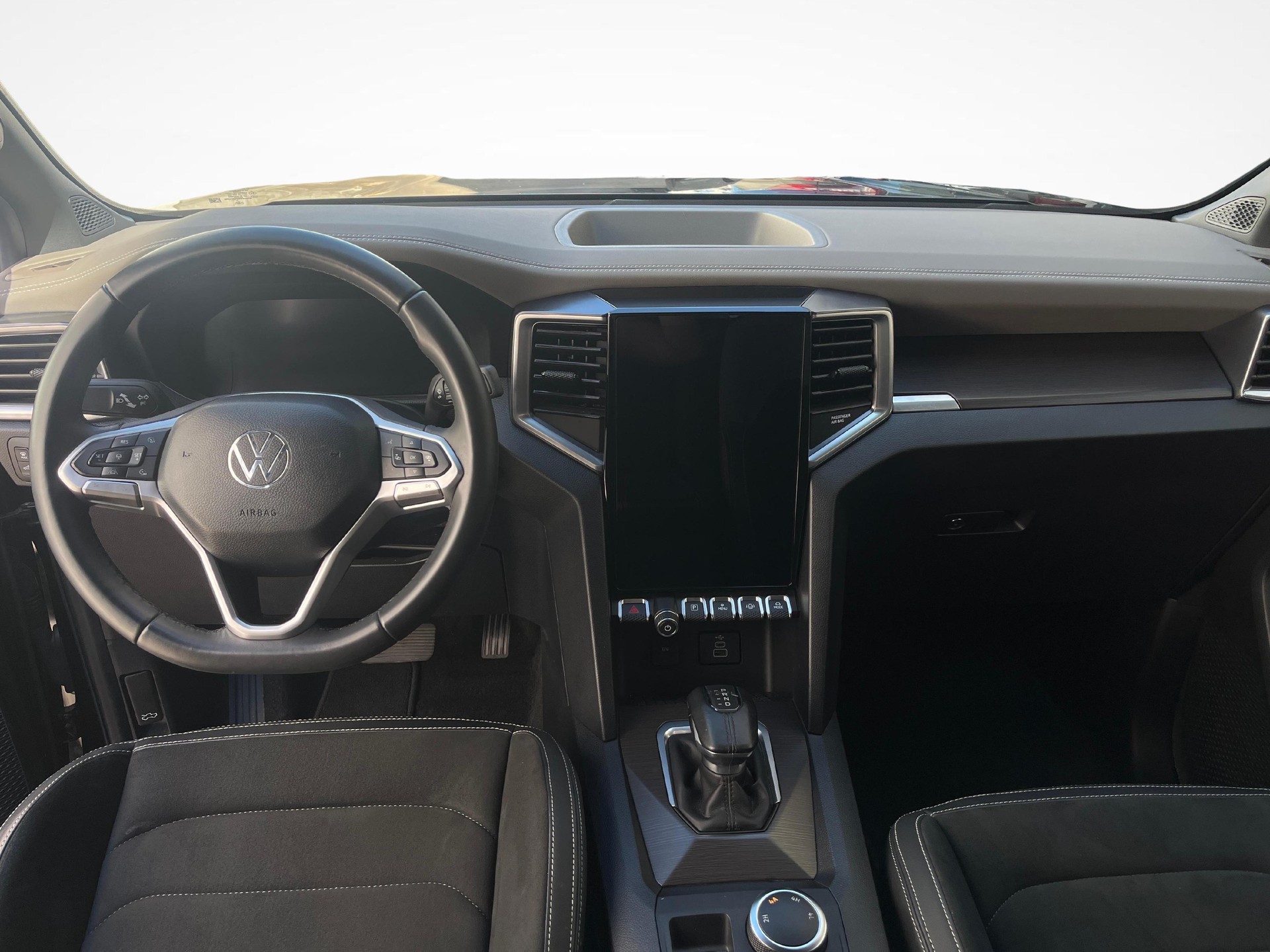 VW Amarok DKab. Pick-up 3.0 TDI 240 Style Winter 1 4m-image-8