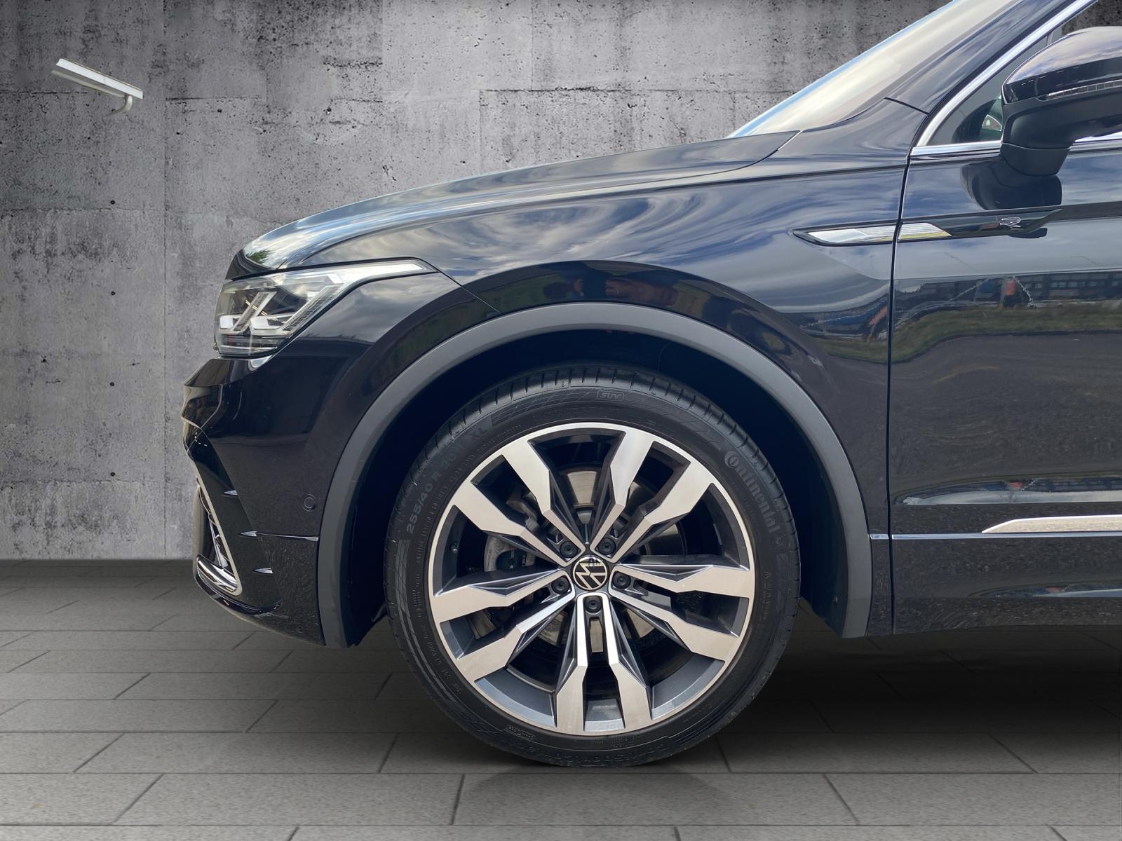 VW Tiguan 2.0 TSI R-Line DSG-image-4