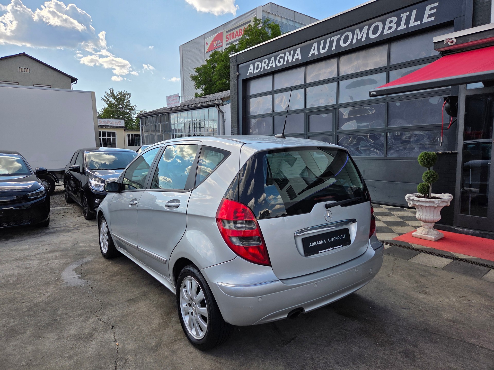 MERCEDES-BENZ A 200 Avantgarde Automat-image-4
