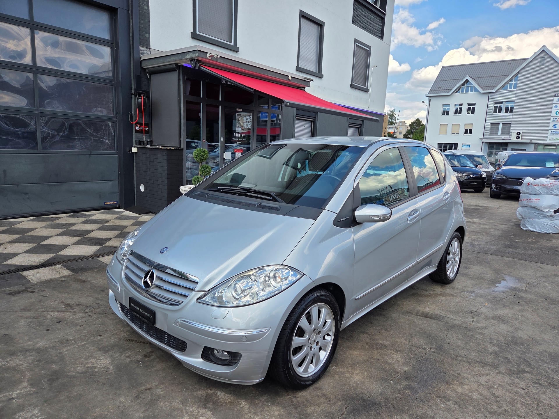 MERCEDES-BENZ A 200 Avantgarde Automat-image-2
