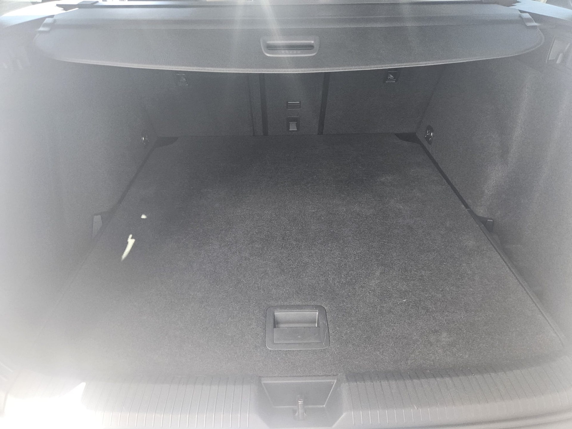 VW Golf Variant 2.0 TSI R-Line DSG 4 Motion-image-10