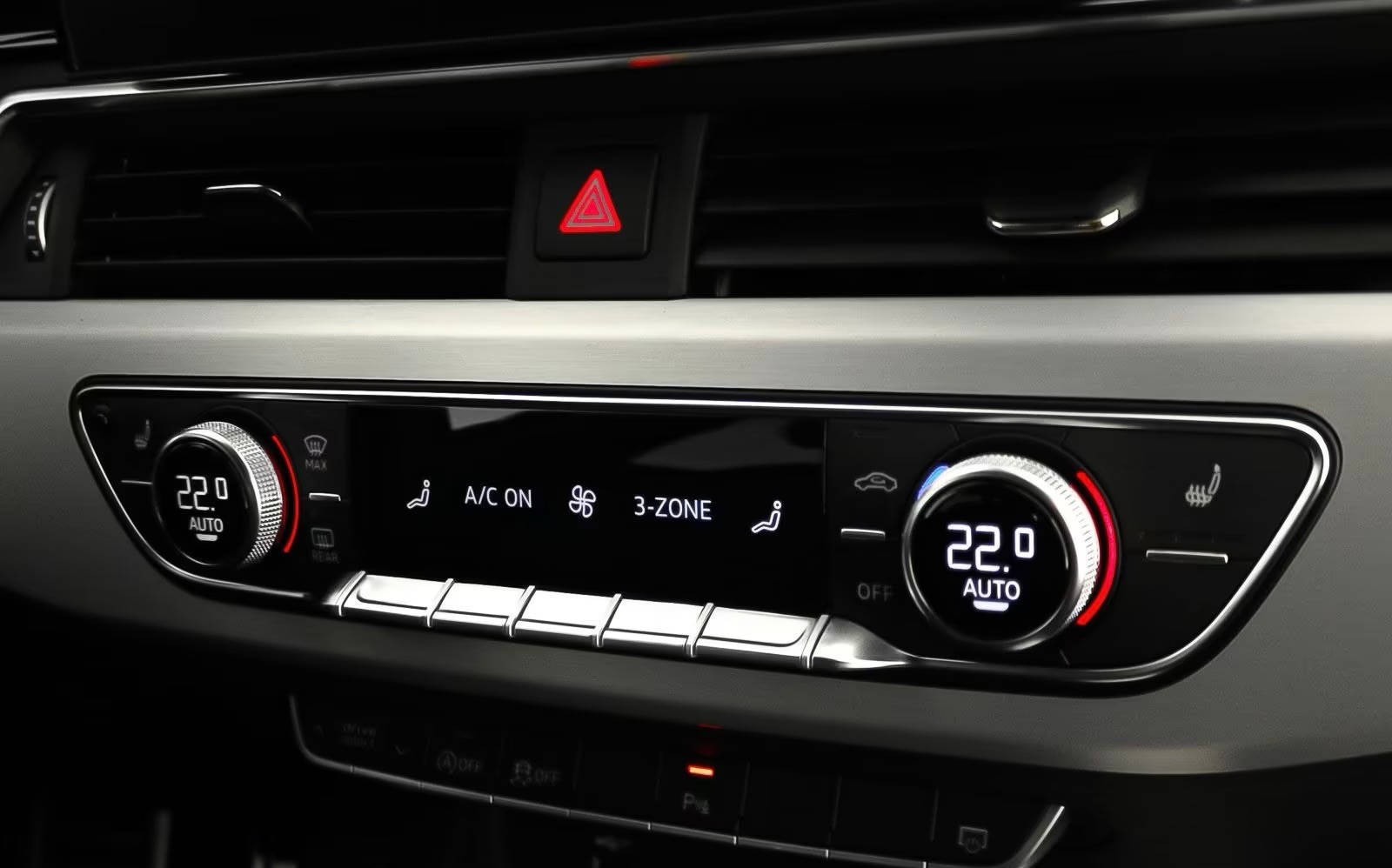 AUDI A4 Avant 40 TFSI S line S-tronic quattro-image-11