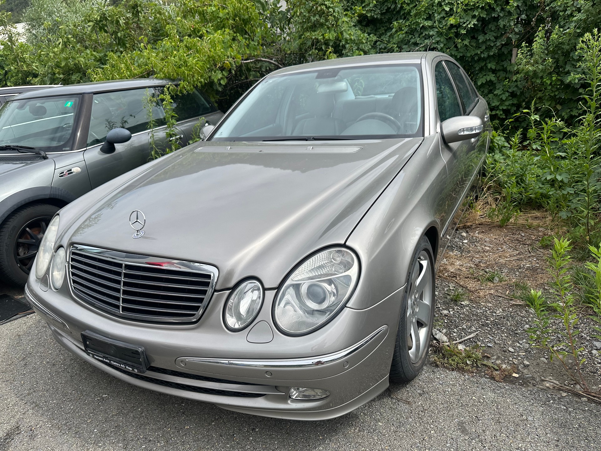 MERCEDES-BENZ E 500 Avantgarde 4Matic Automatic-image-0