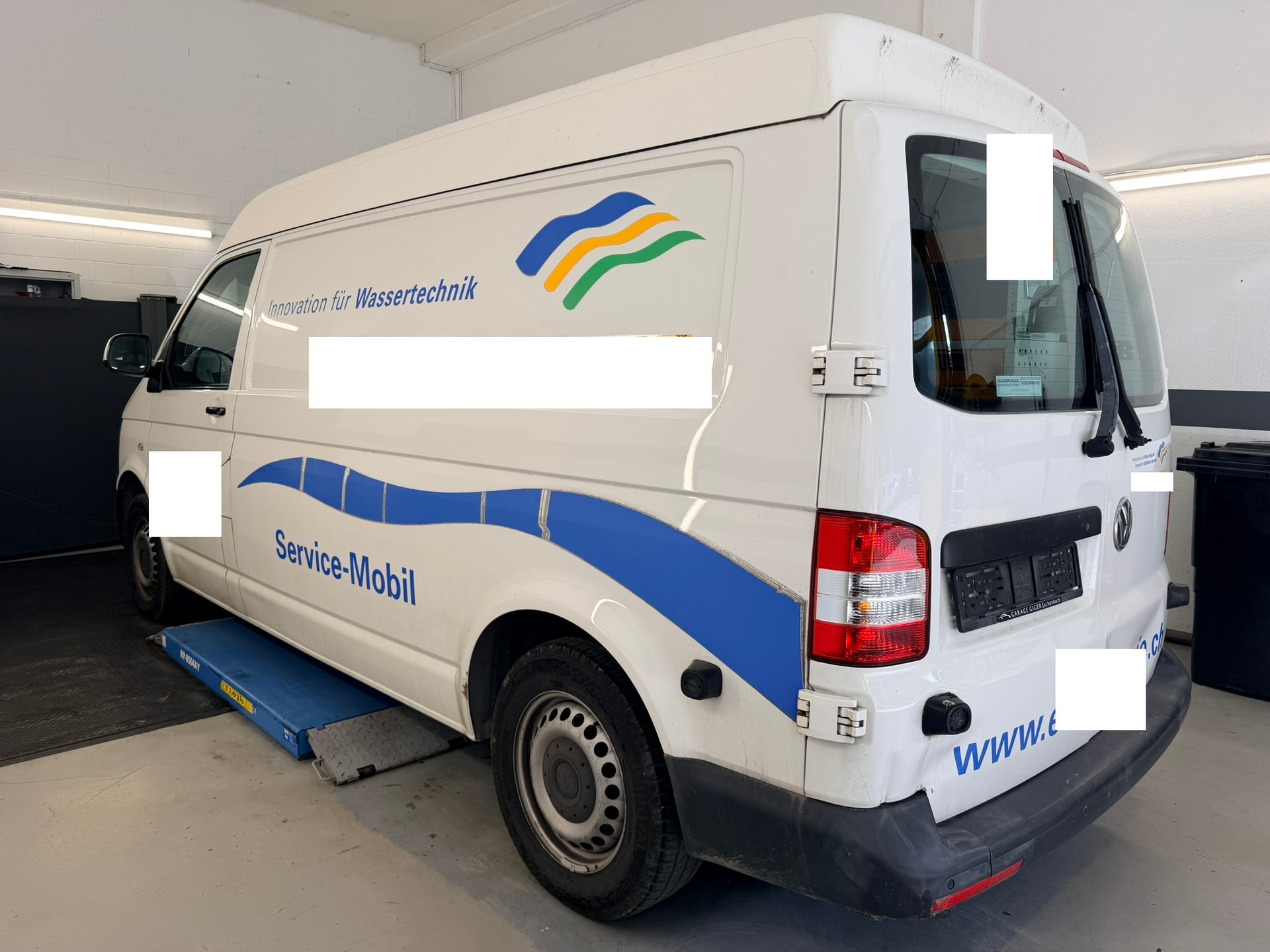 VW T5 2.0 TDI-image-4