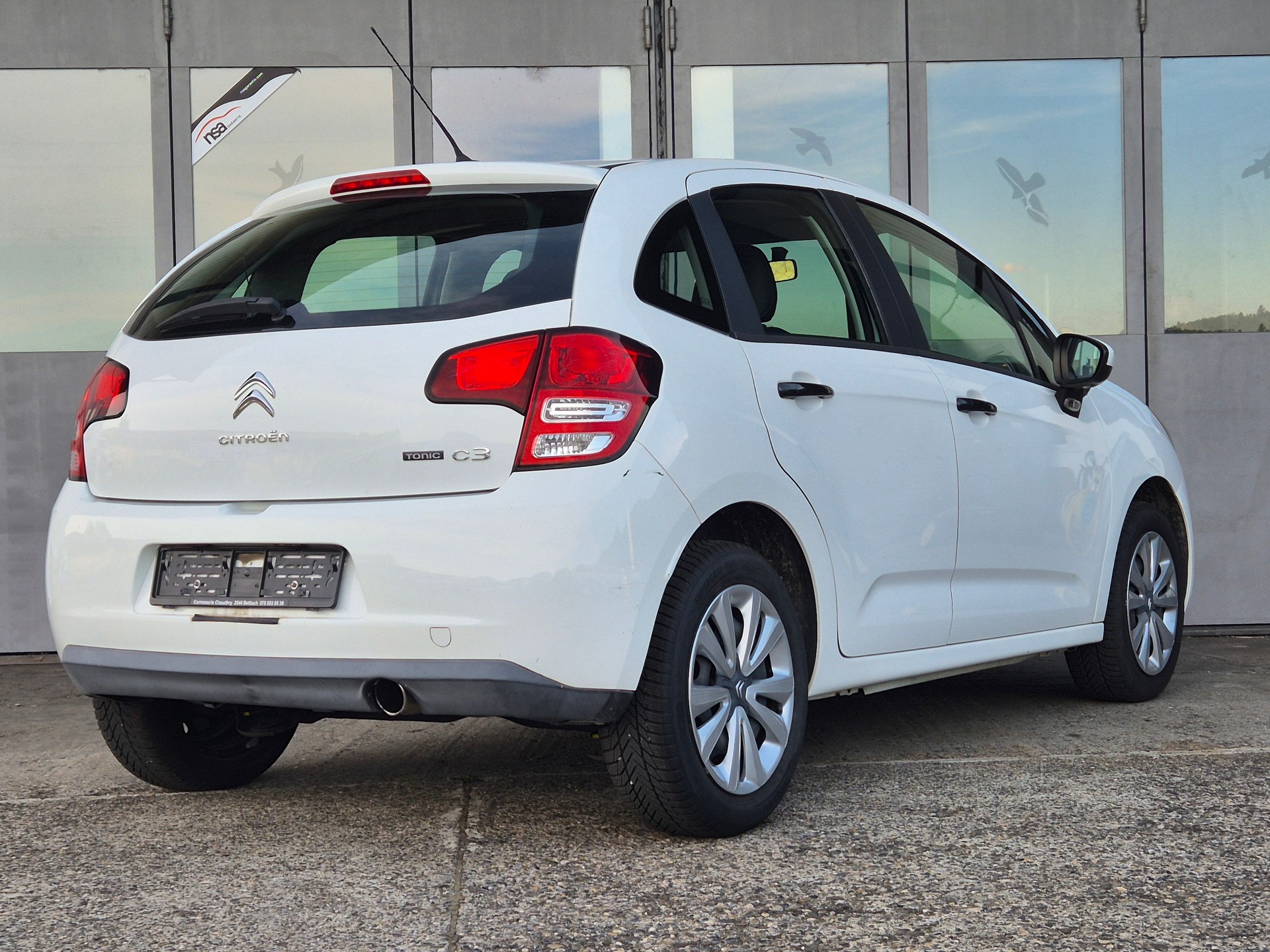 CITROEN C3 1.4i Tonic-image-5