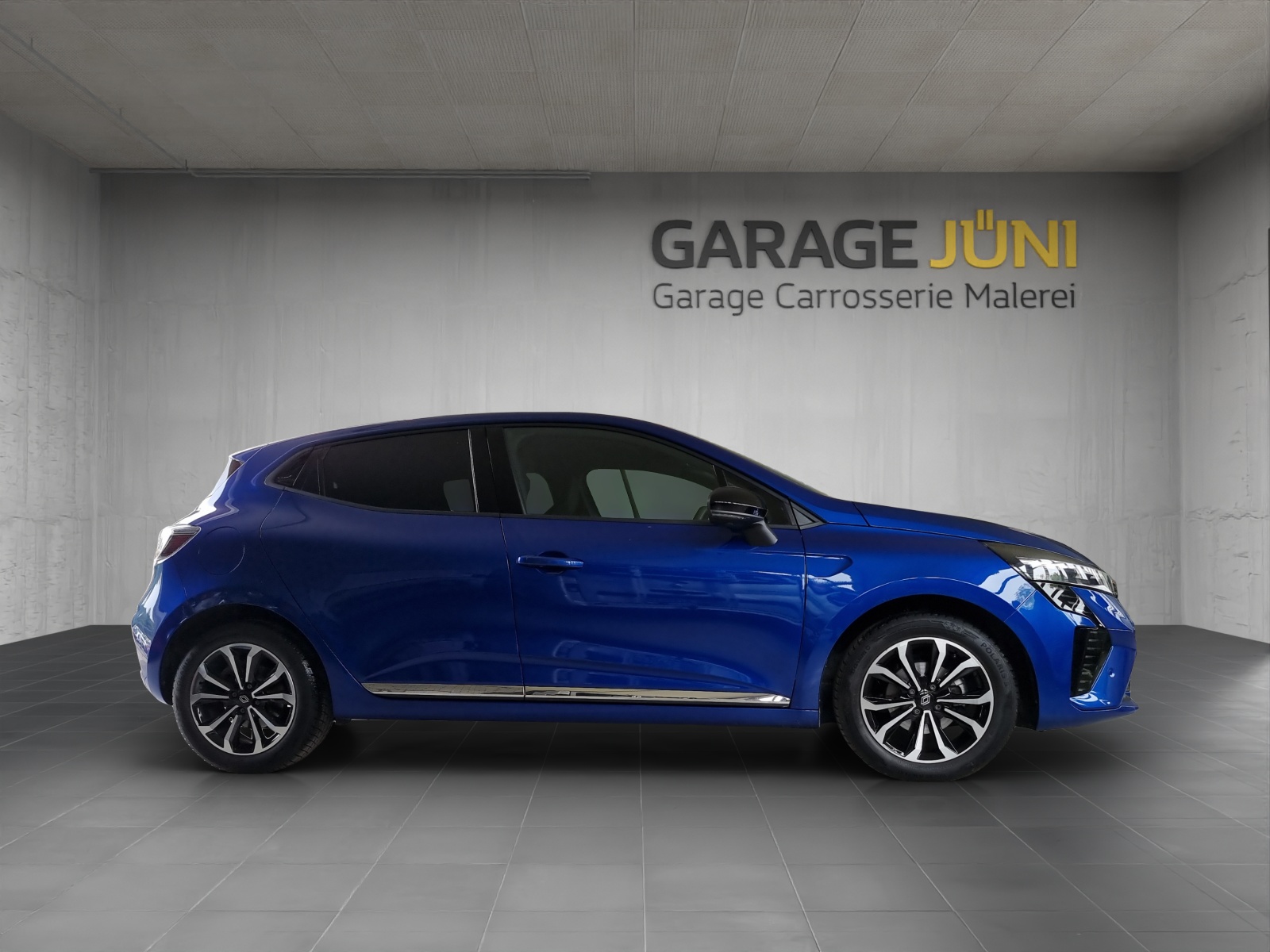 RENAULT Clio techno TCe 90 X-Tronic 1.0-image-1
