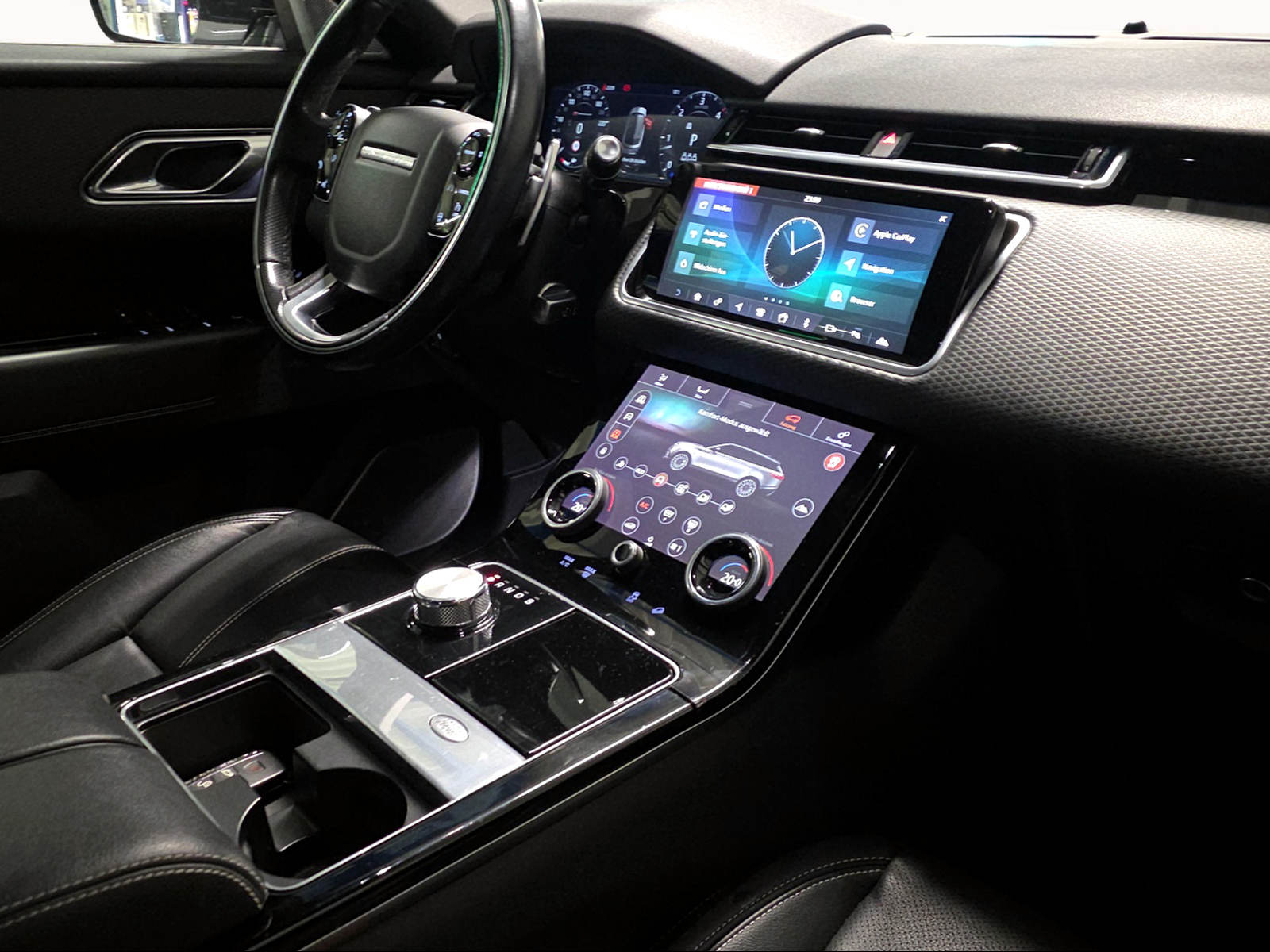 LAND ROVER Range Rover Velar R-Dynamic D 300 SE Automatic-image-12