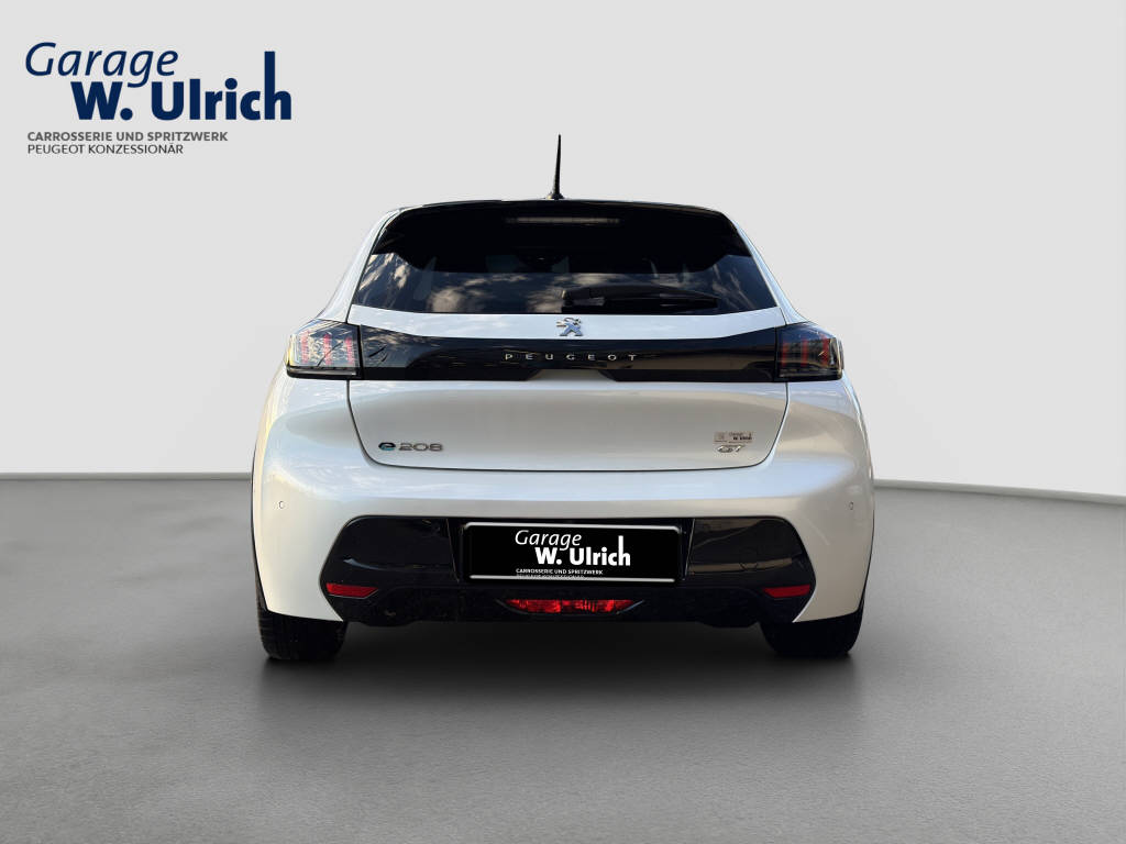 PEUGEOT 208-image-4