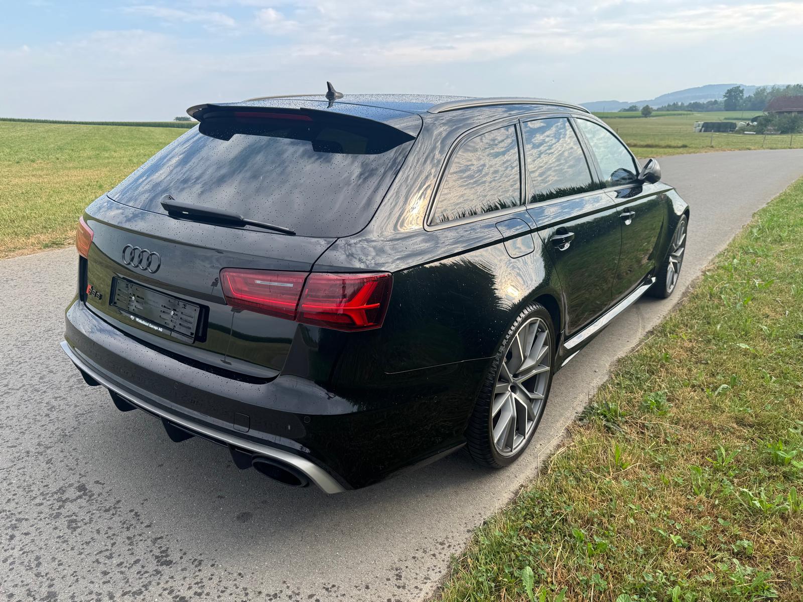AUDI RS6 Avant 4.0 TFSI V8 performance quattro-image-3