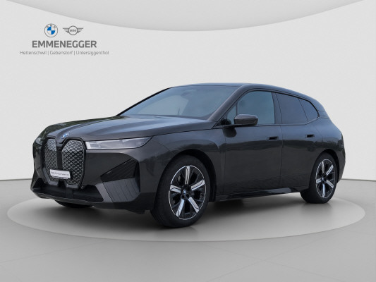 BMW iX xDrive50