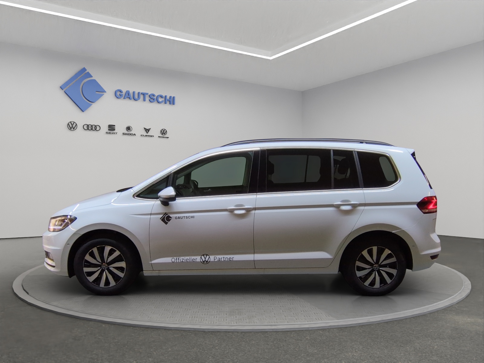 VW Touran 1.5 TSI EVO Comfortline DSG-image-1