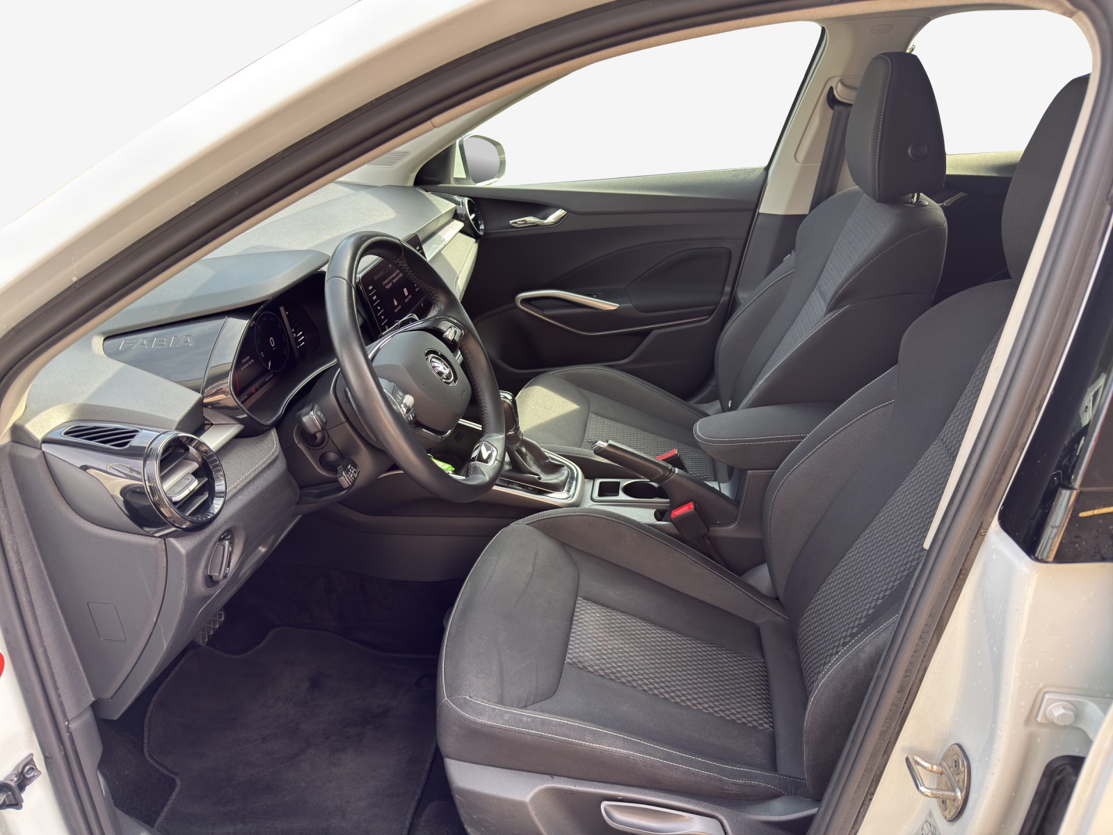SKODA Fabia 1.0 TSI First Edition DSG-image-7