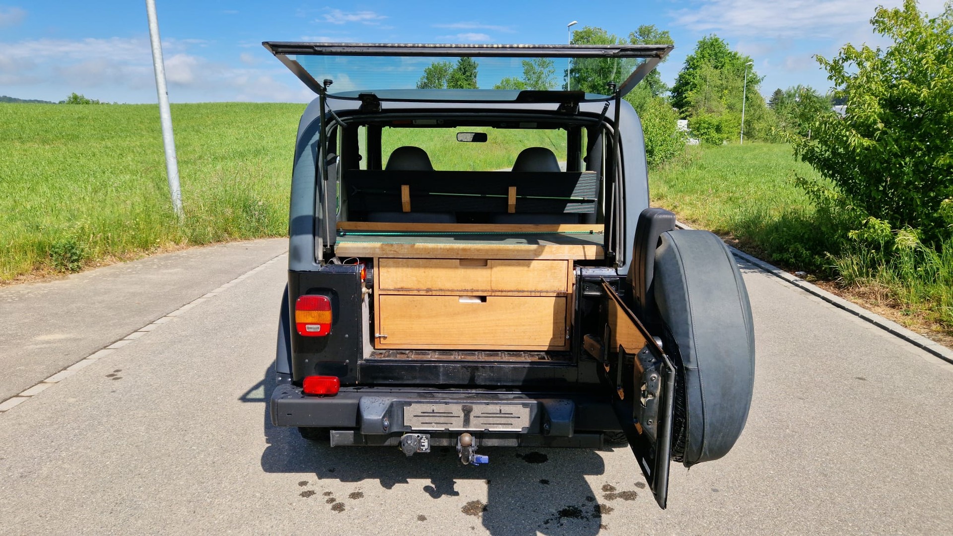 JEEP 4.0 Sport Hard Top-image-2